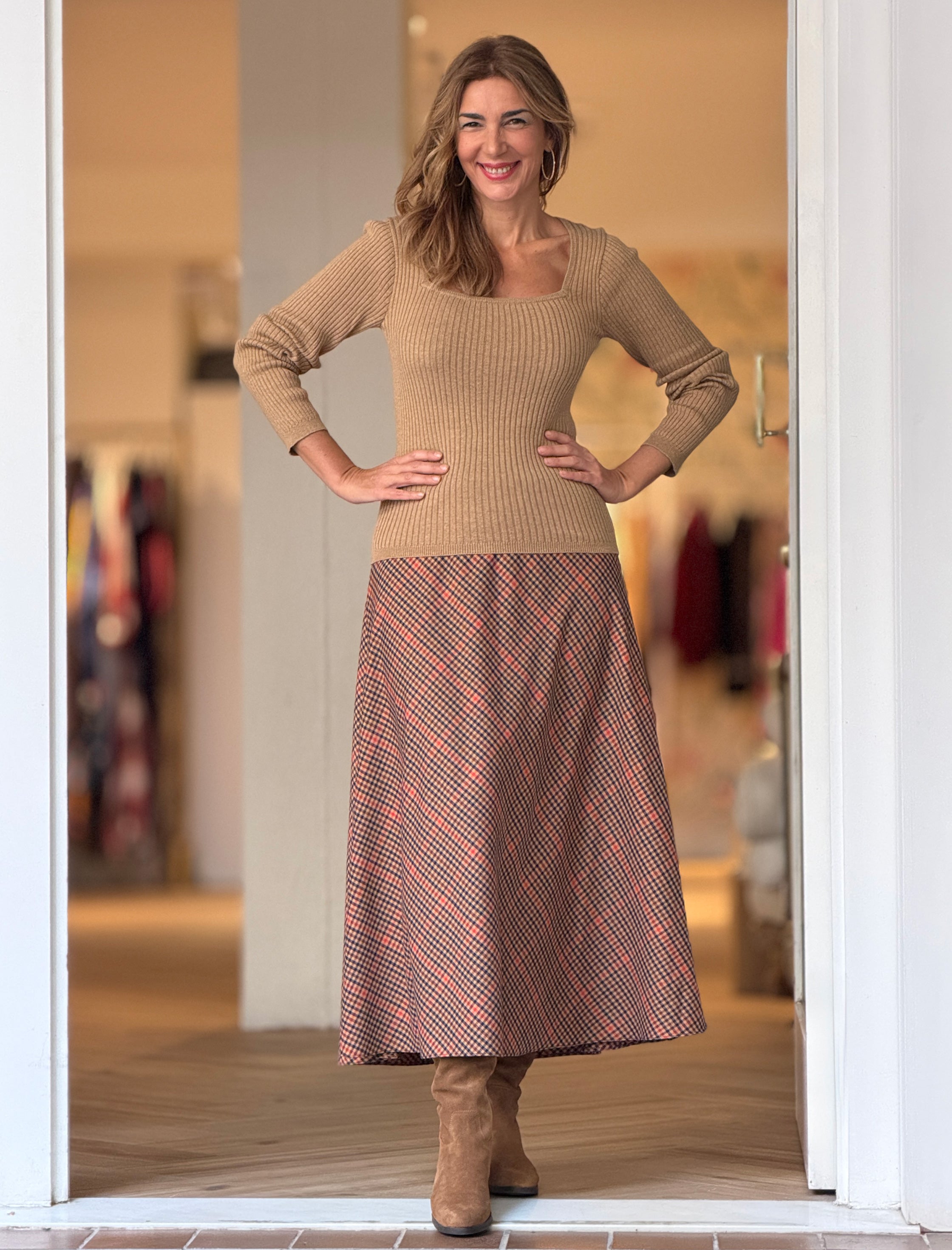 Falda cuadros midi chic