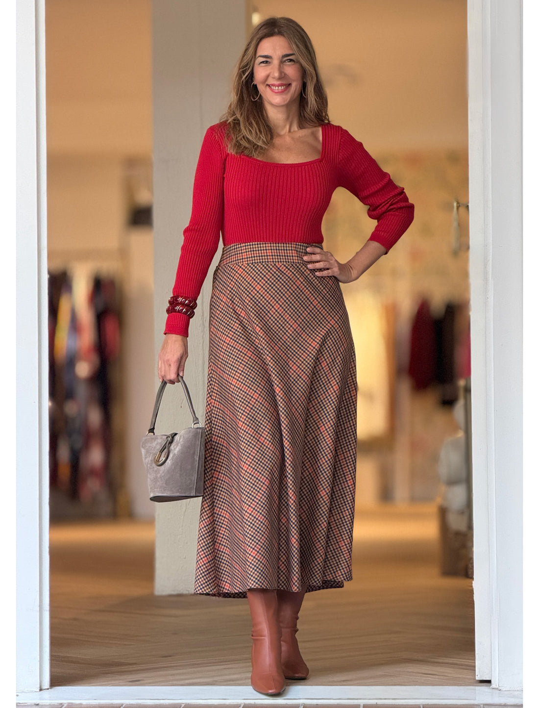 Falda cuadros midi chic