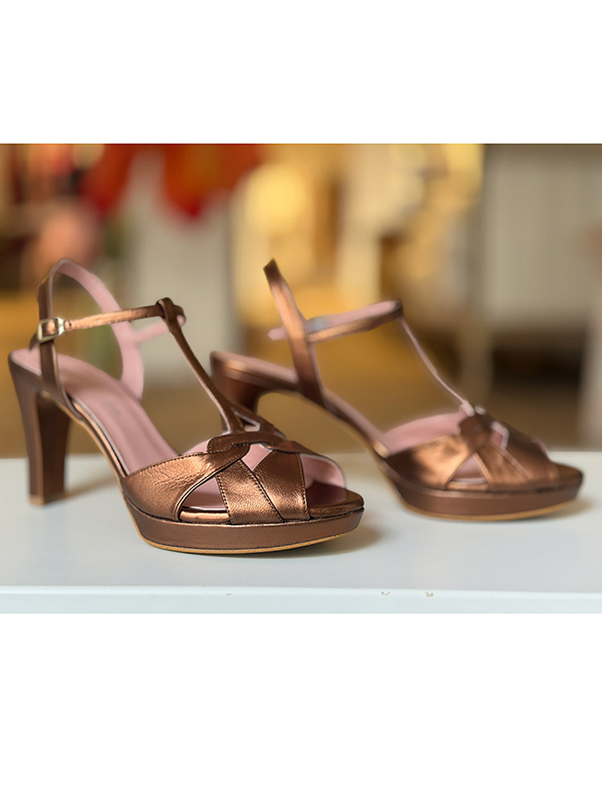 Sandalia de tacón bronce Gala