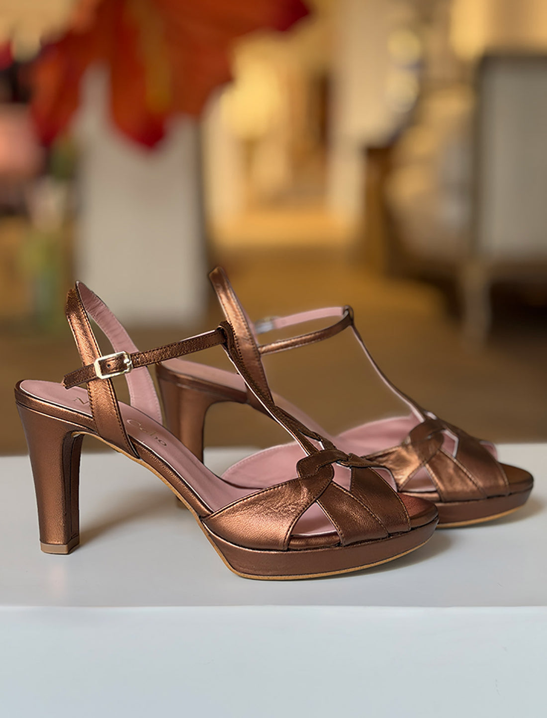 Sandalia de tacón bronce Gala