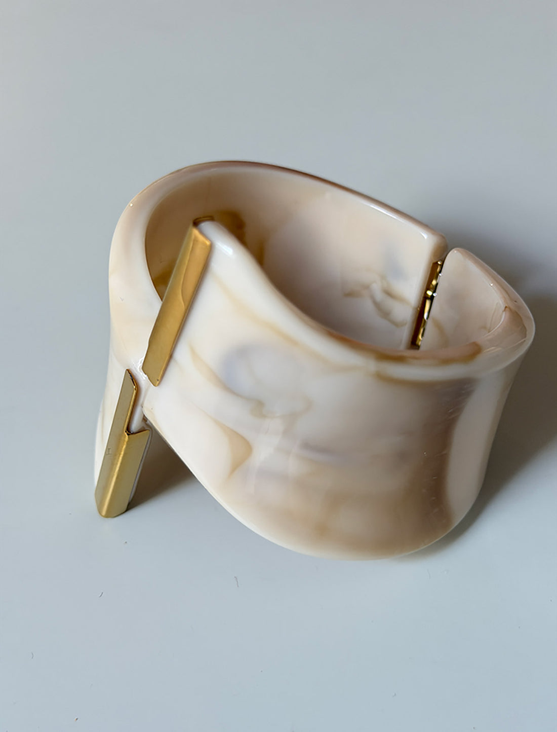 Brazalete bonito mujer nácar