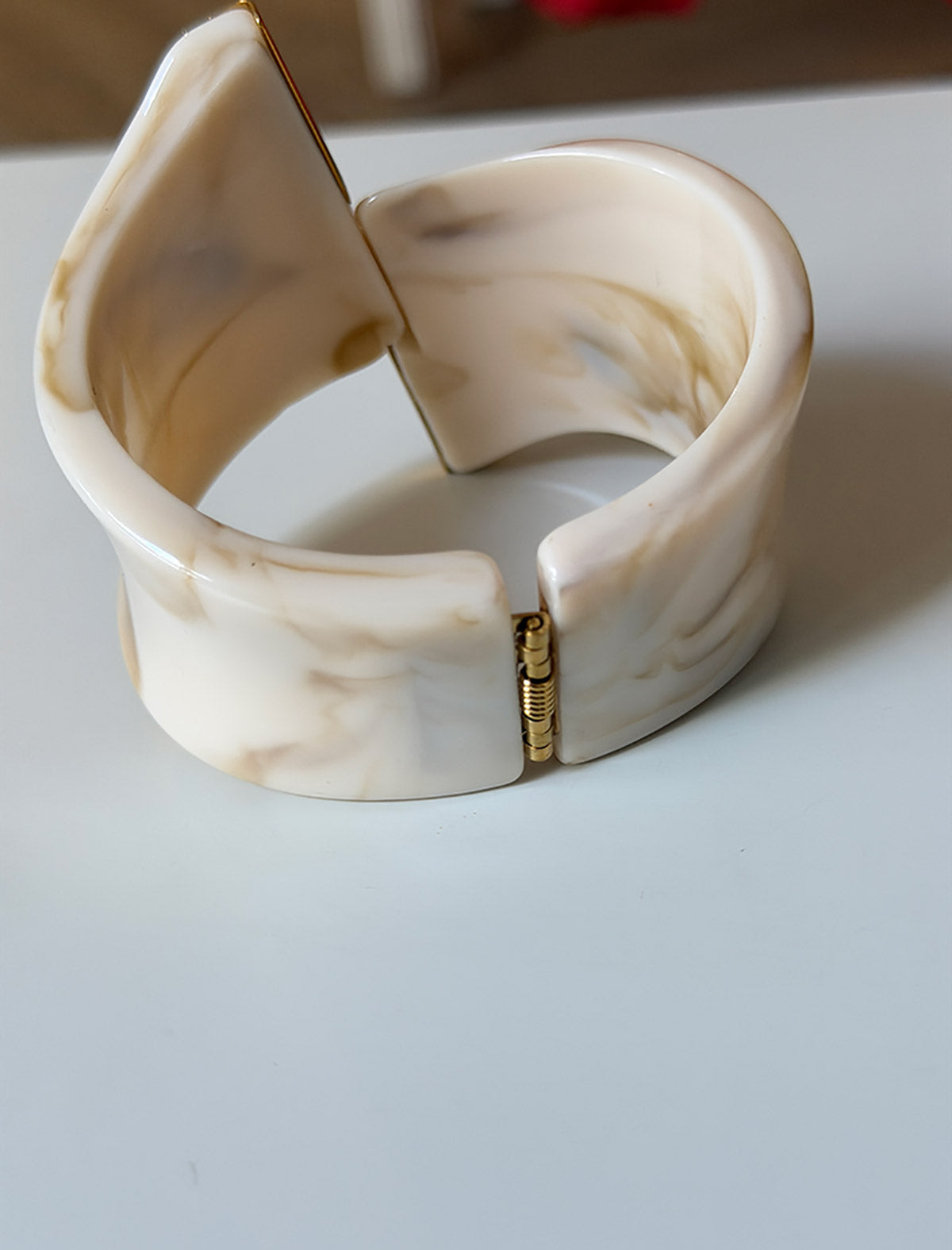 Brazalete bonito mujer nácar