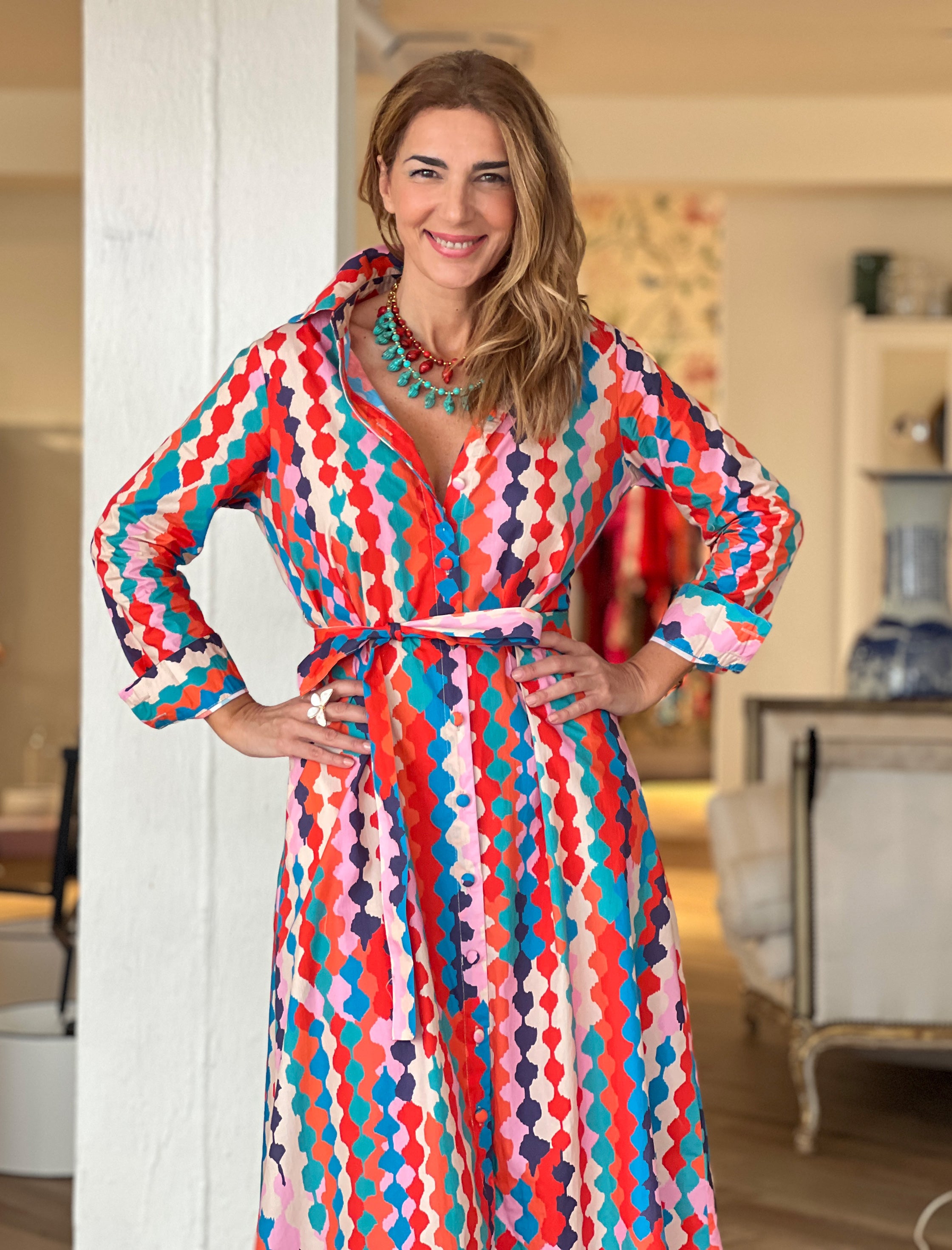Vestido camisero alegre