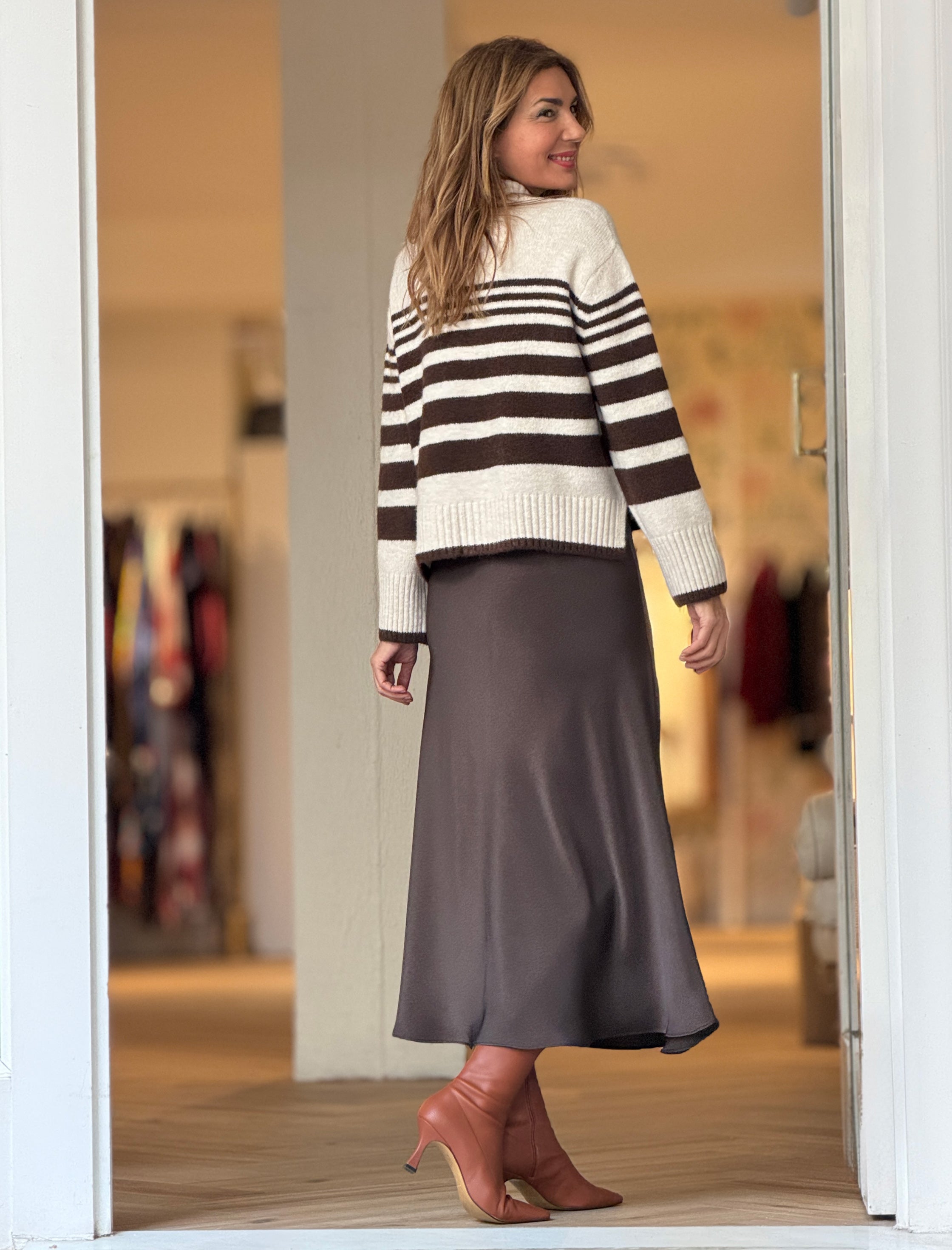 Jersey rayas marrones ideal