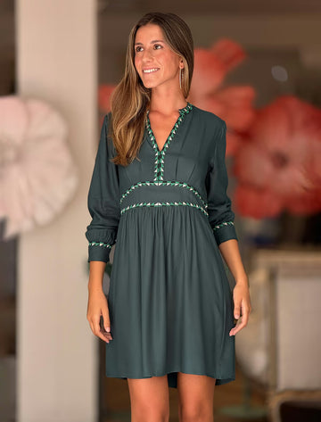 Vestido bordado de viscosa verde