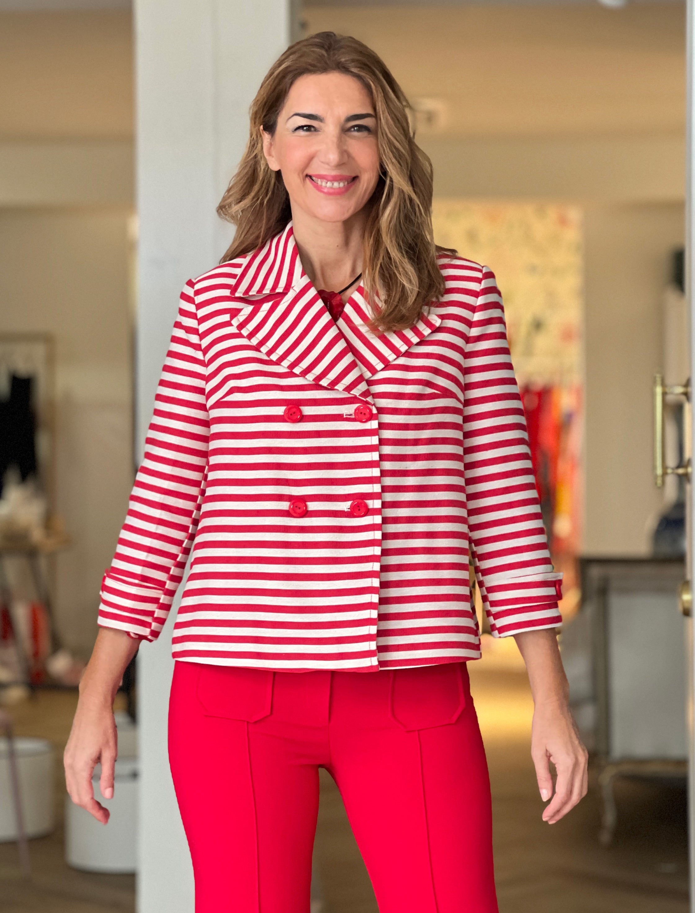 Chaqueta superbonita rayas rojas