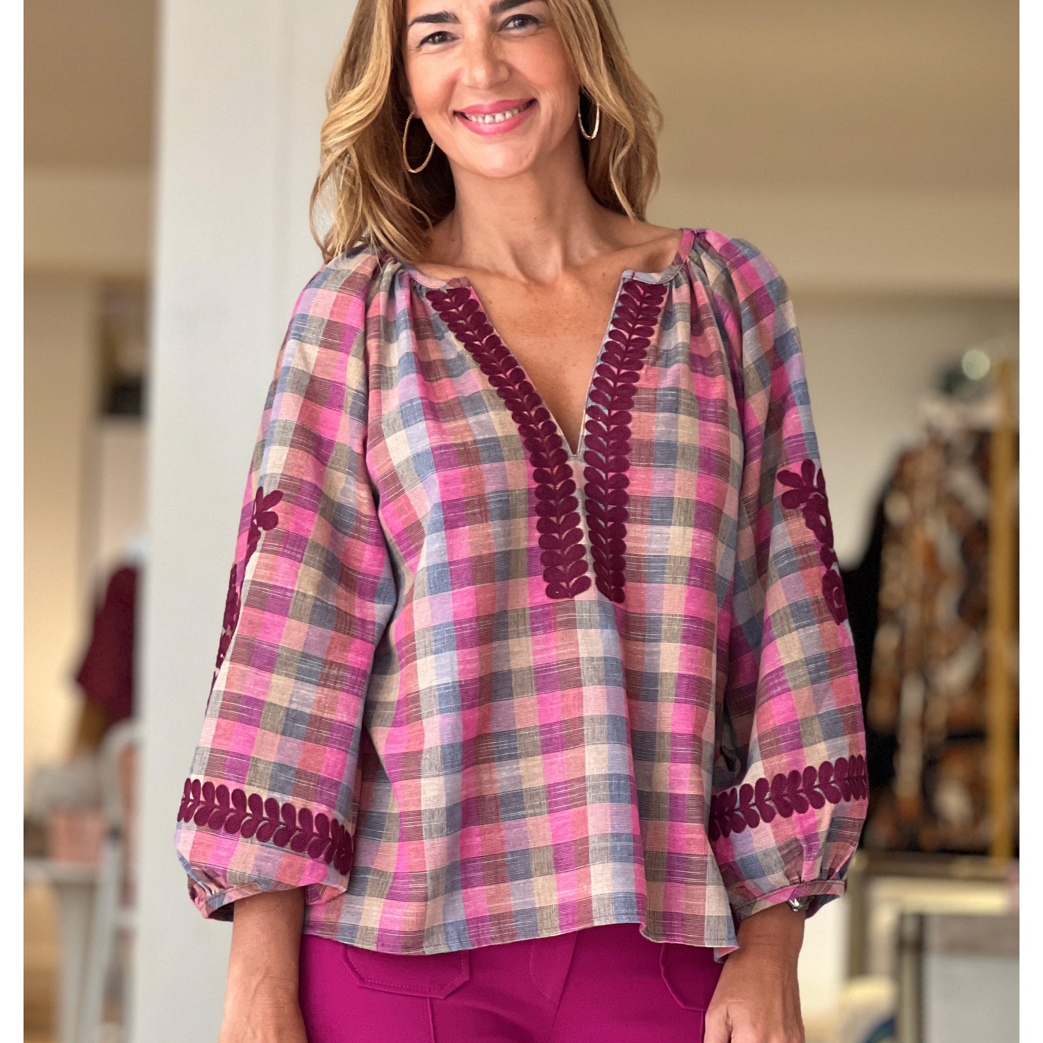 Camisa distinta y bonita