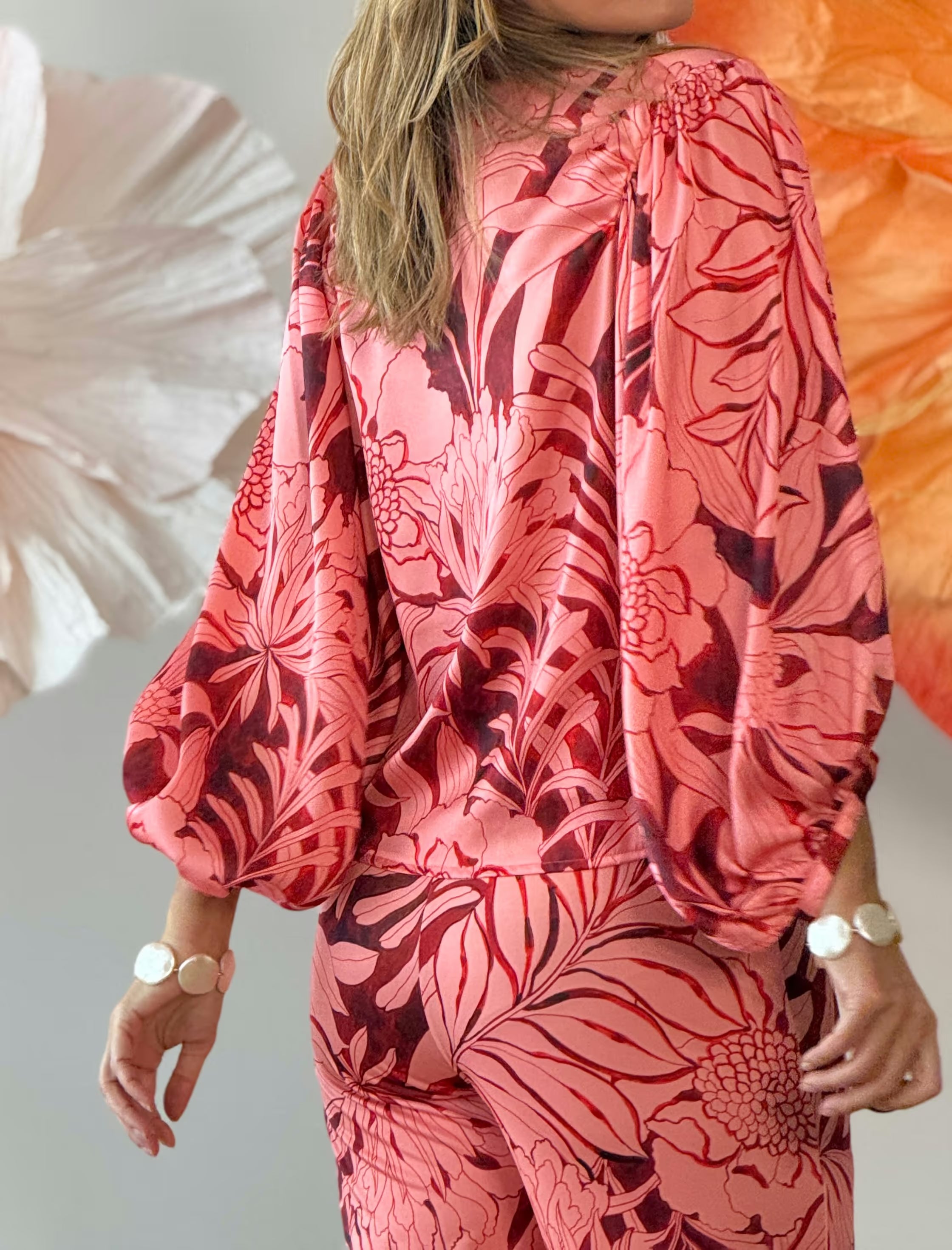 Camisa Rosé mangas espectaculares