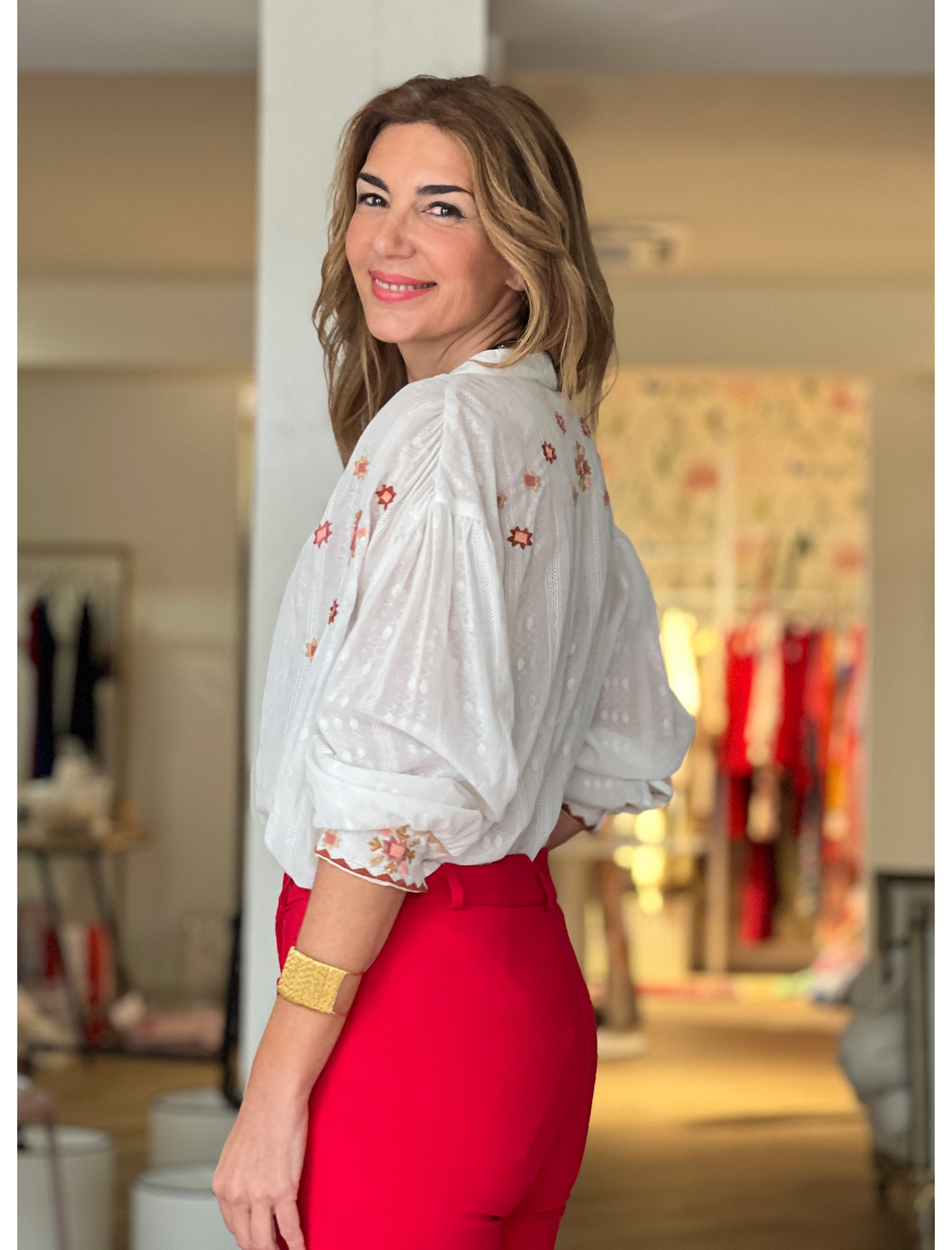 CAMISA BORDADA ARTESANA