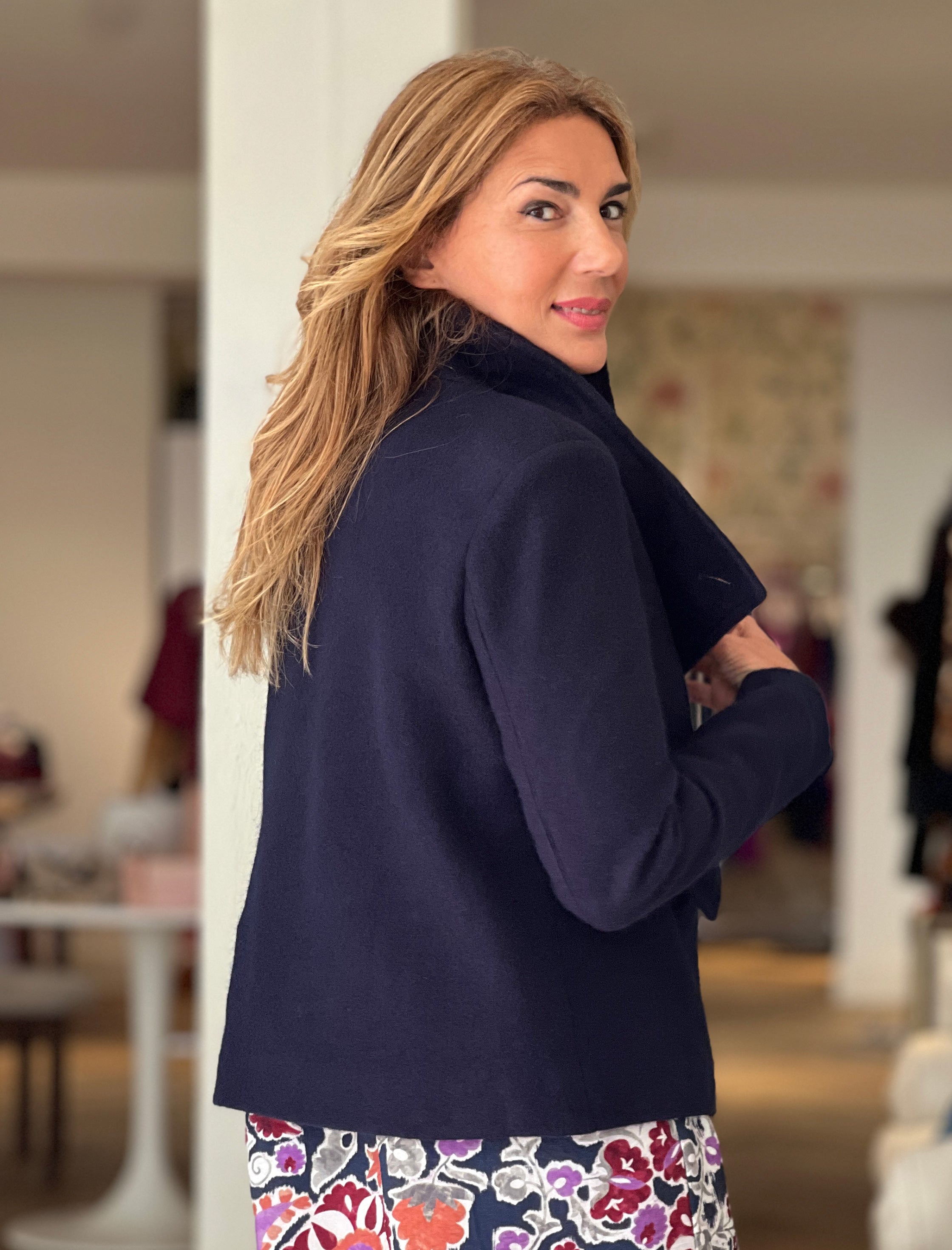 Chaqueta supersuave de botones marino