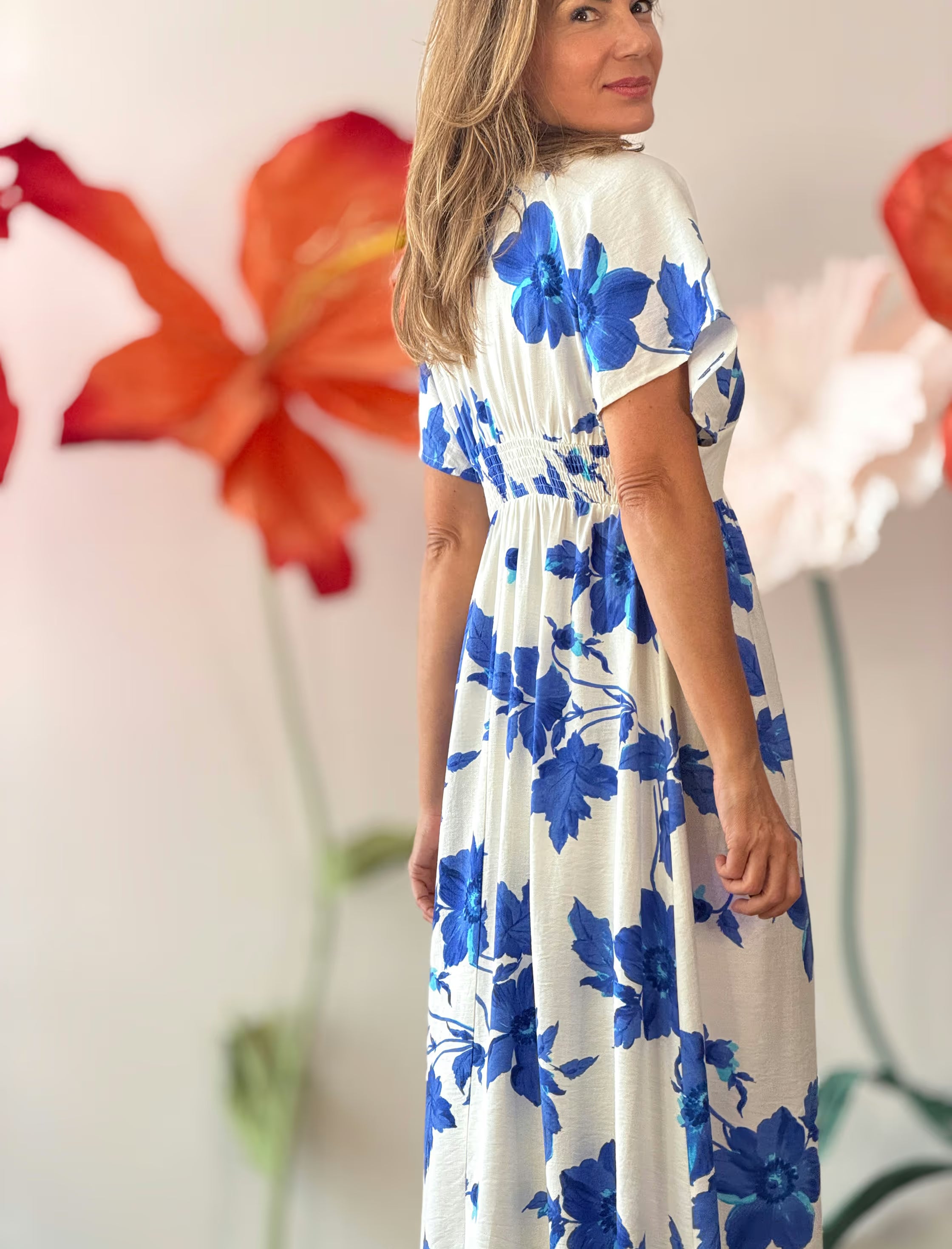 Vestido fluido flores azules