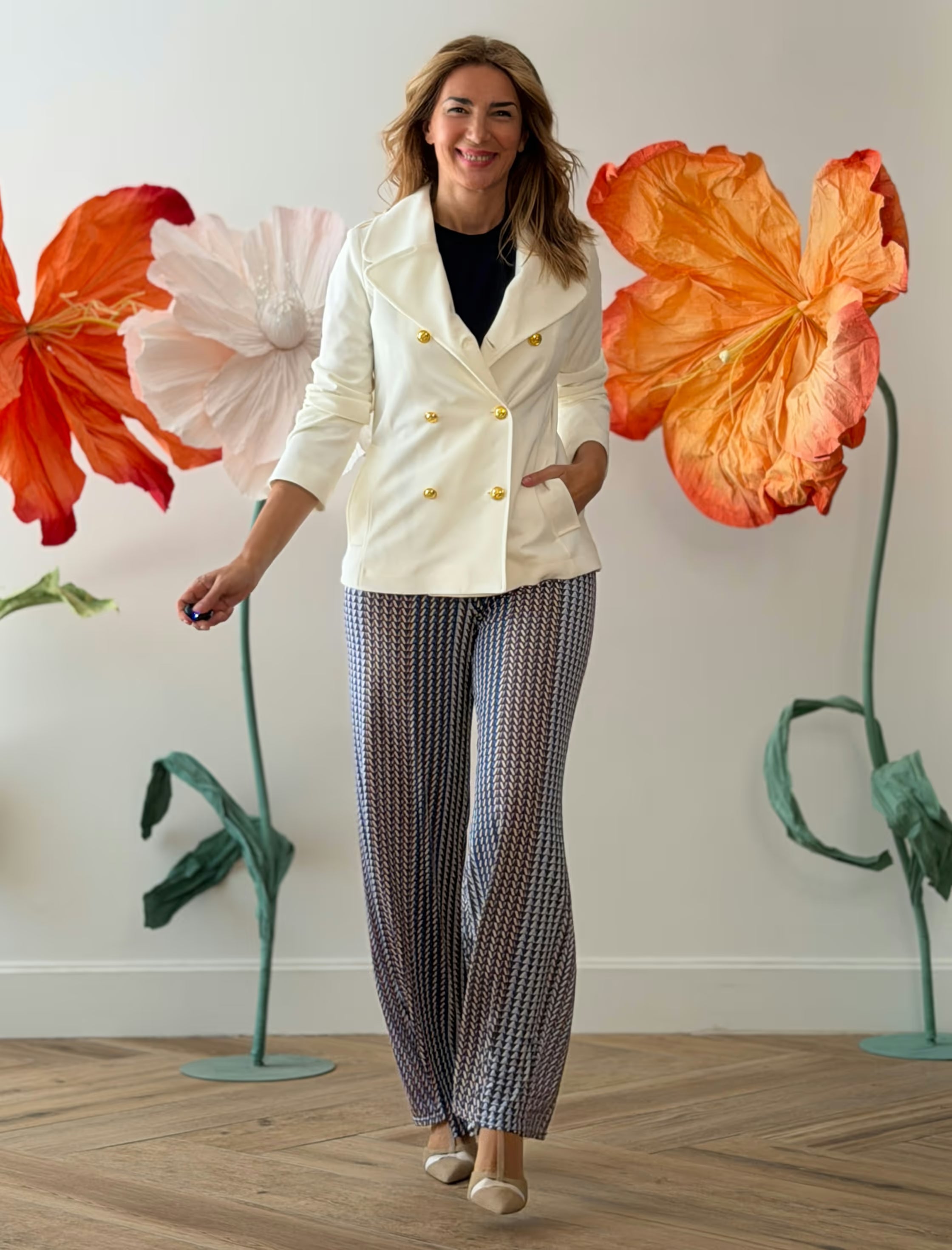 Chaqueta cruzada punto chic blanca