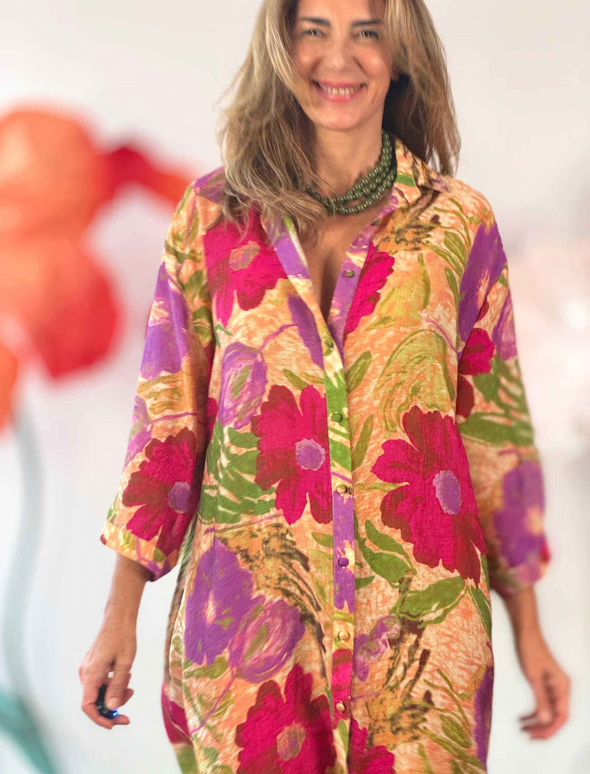 Vestido camisero floral fluido