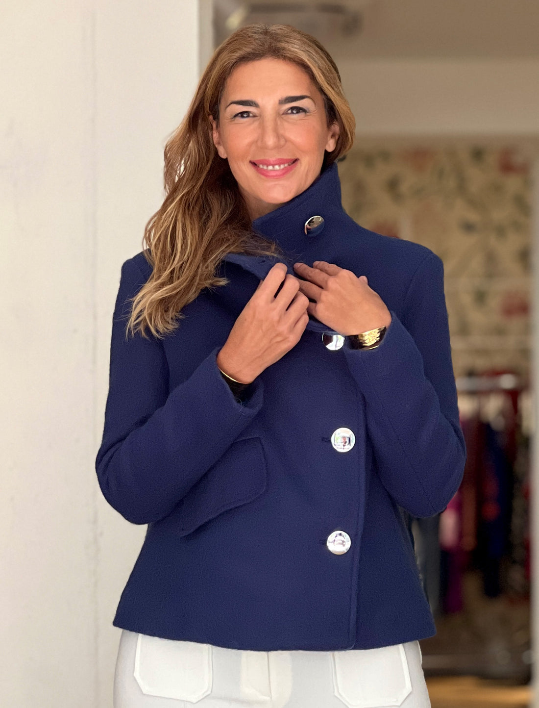 Chaqueta supersuave de botones azulón