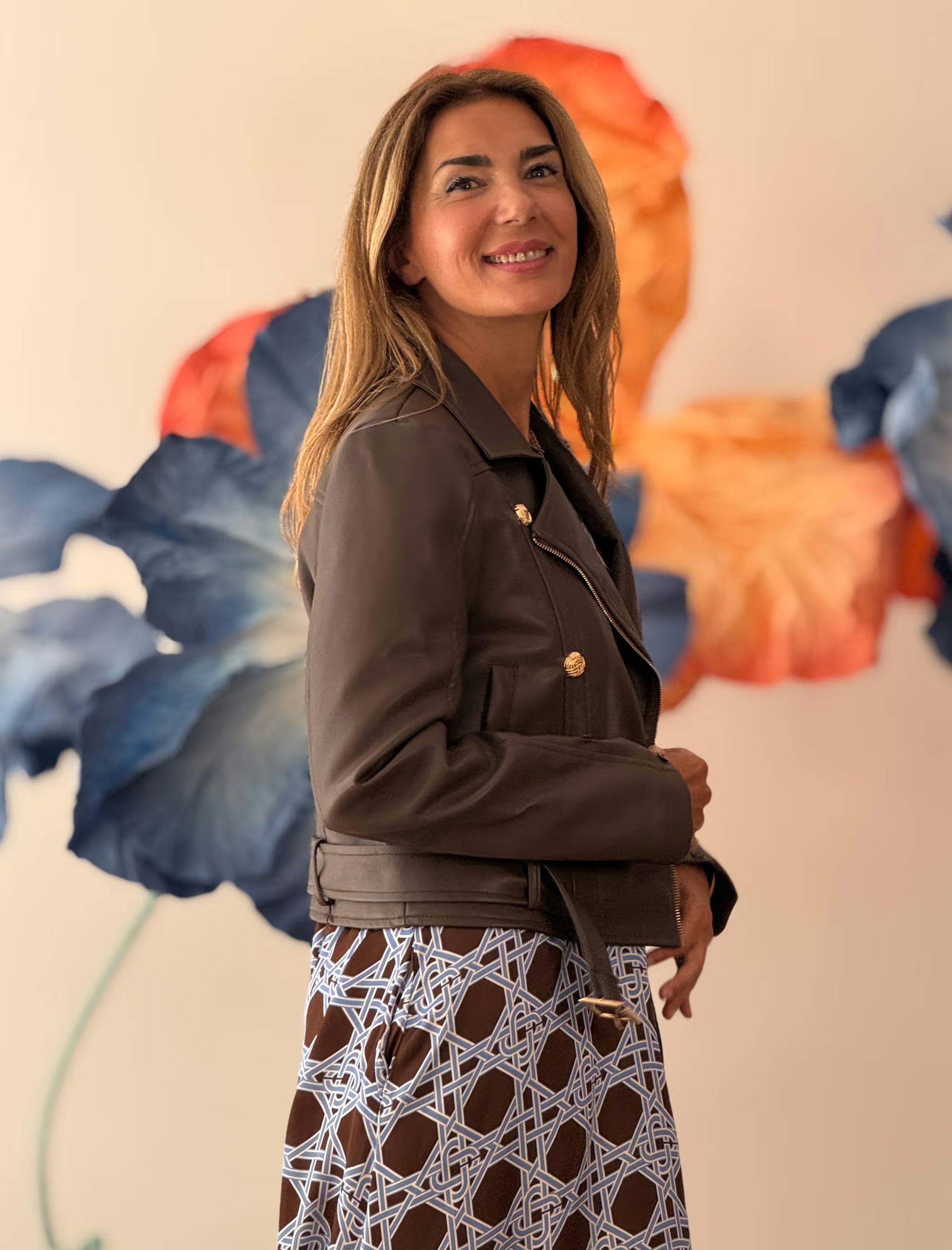 Chaqueta marrón cuello de pelo chic