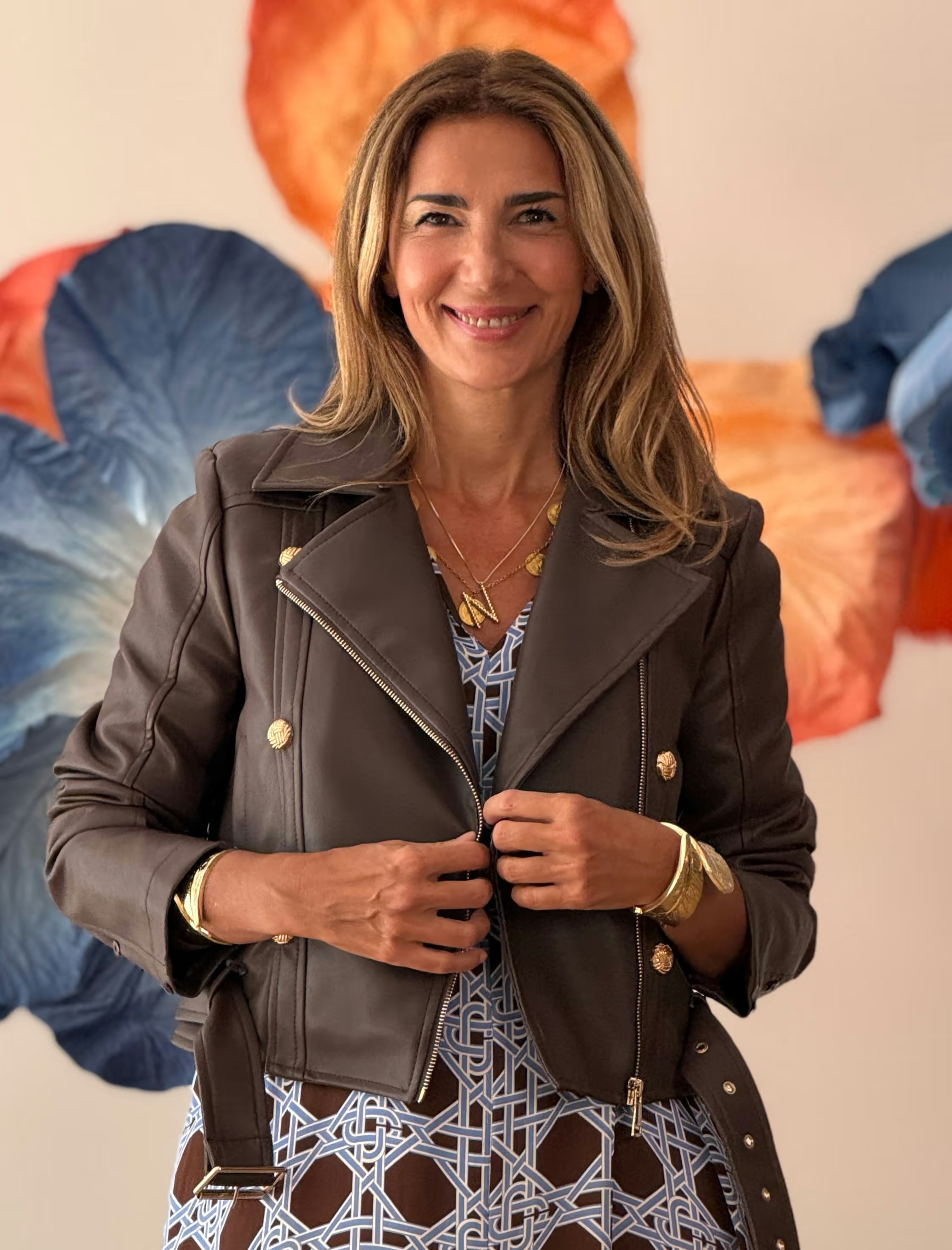 Chaqueta marrón cuello de pelo chic