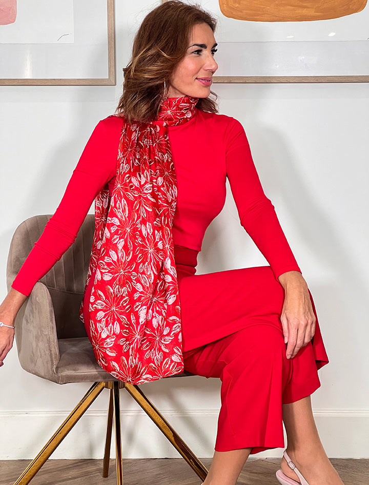 ESSENTIAL RED PANTS