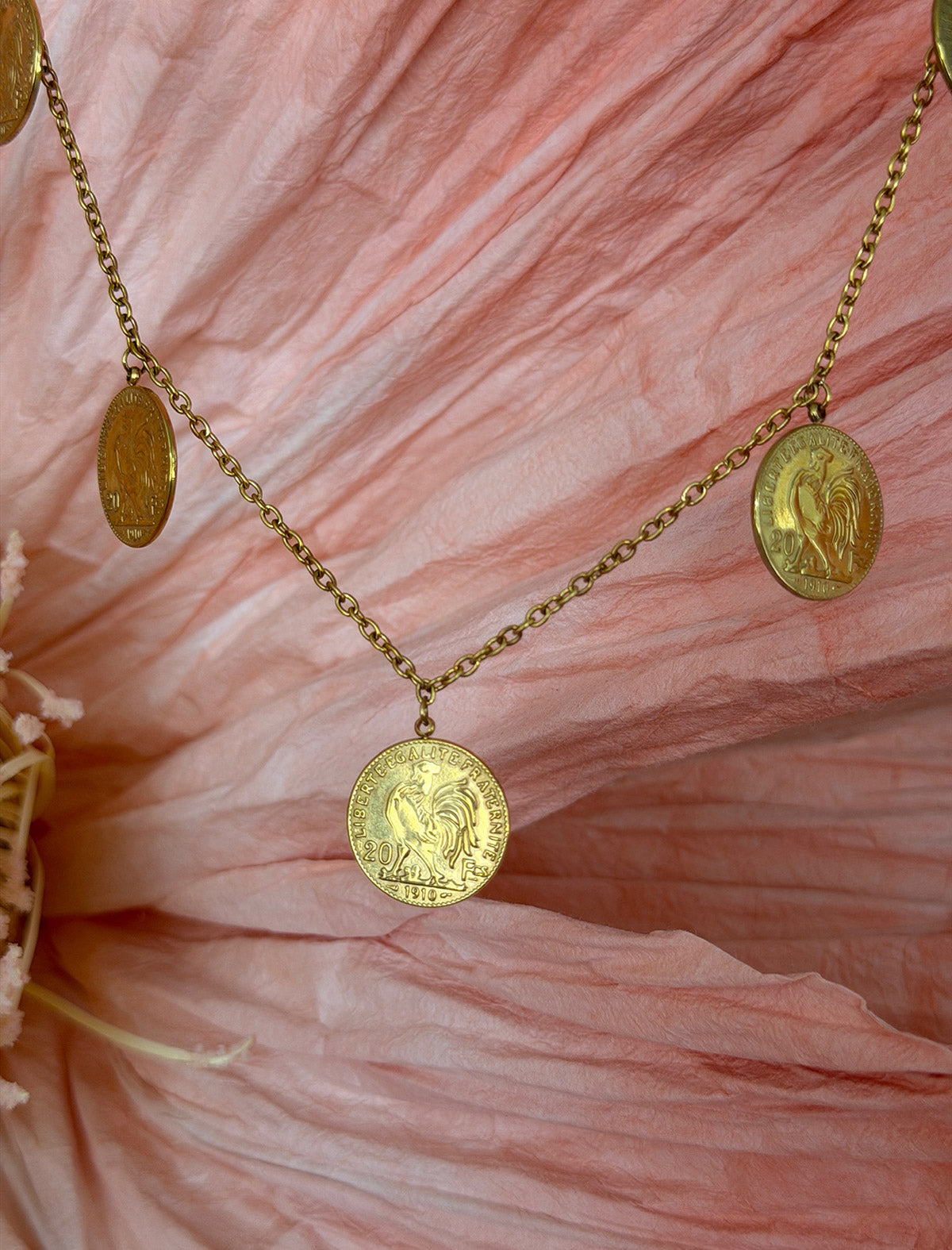 Gargantilla de monedas chic