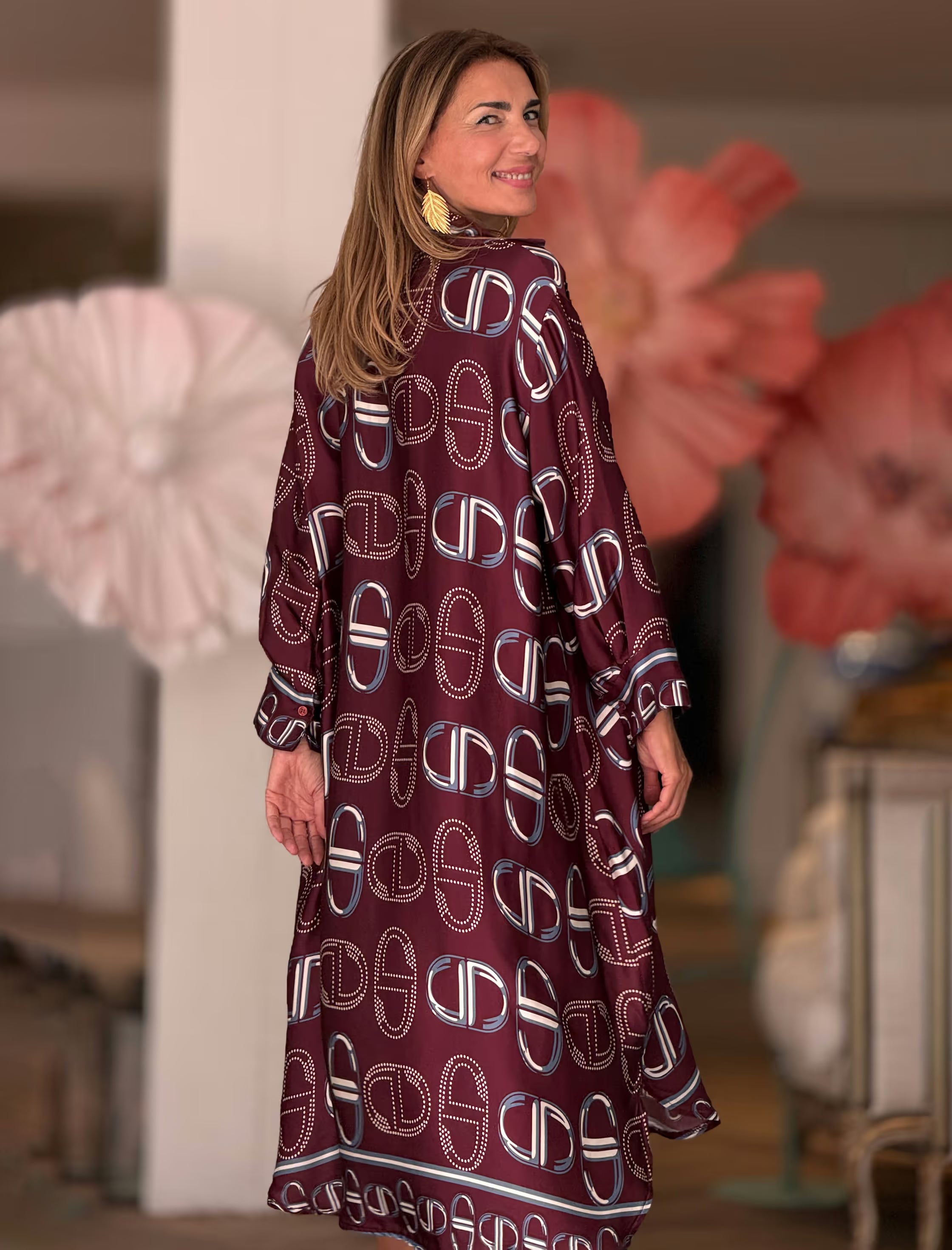Vestido midi burdeos estribos chic