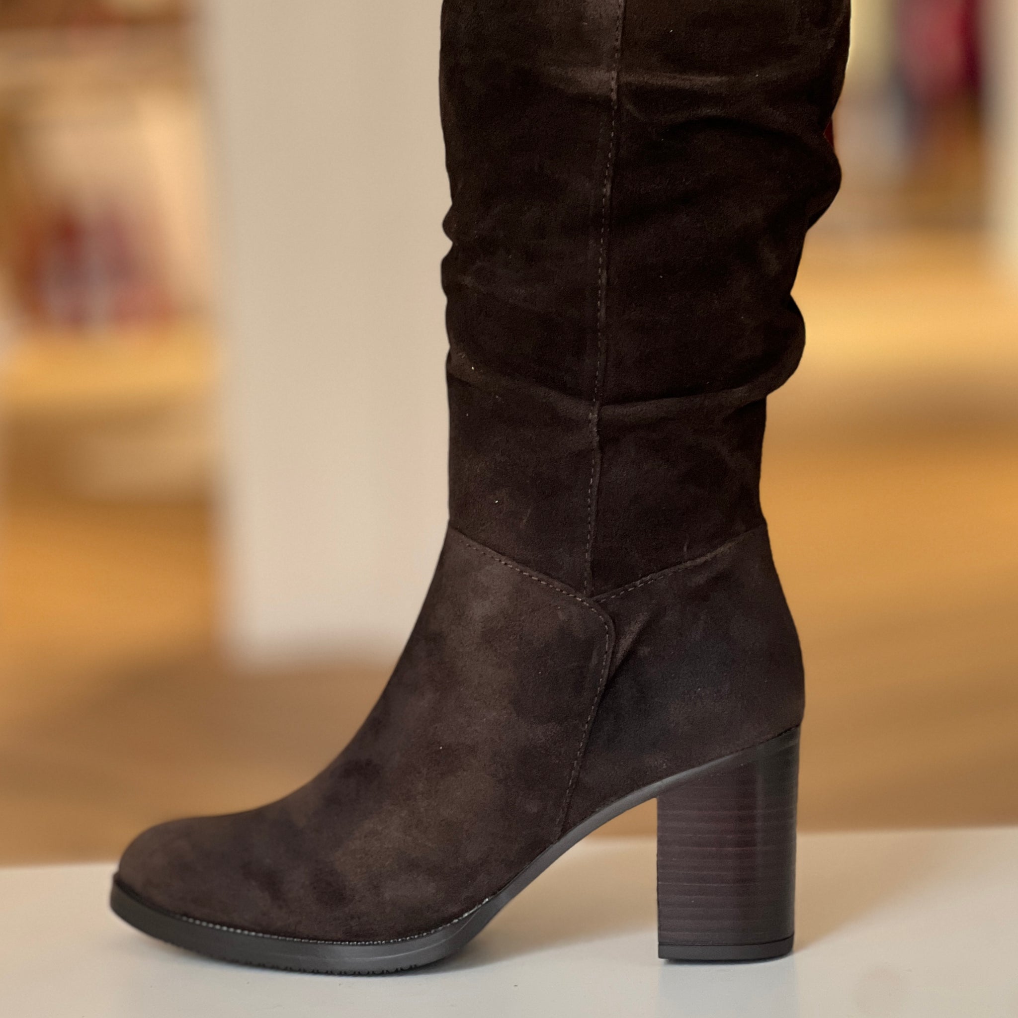 Bota chic Elle marrón chocolate