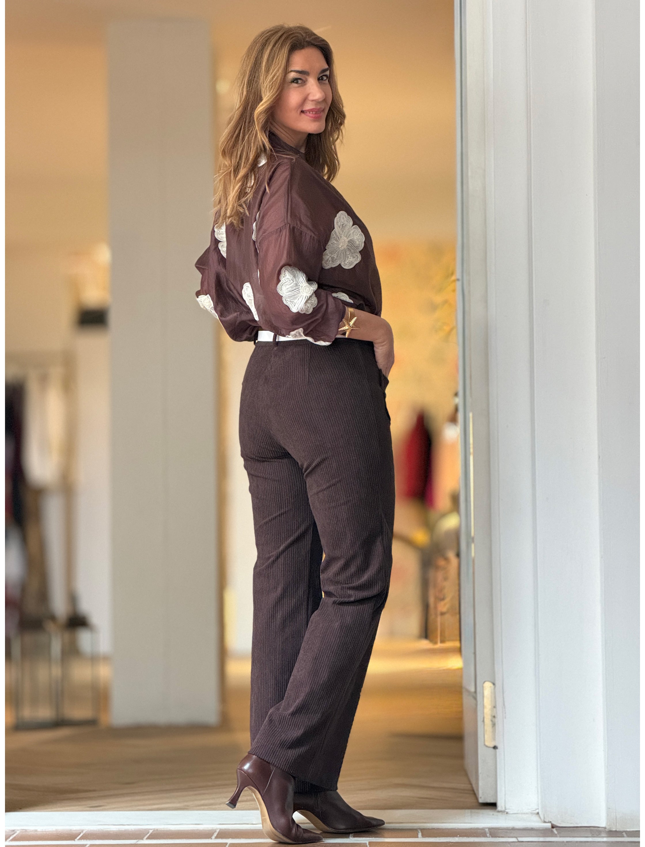 Pantalón de pana mujer ideal marrón chocolate