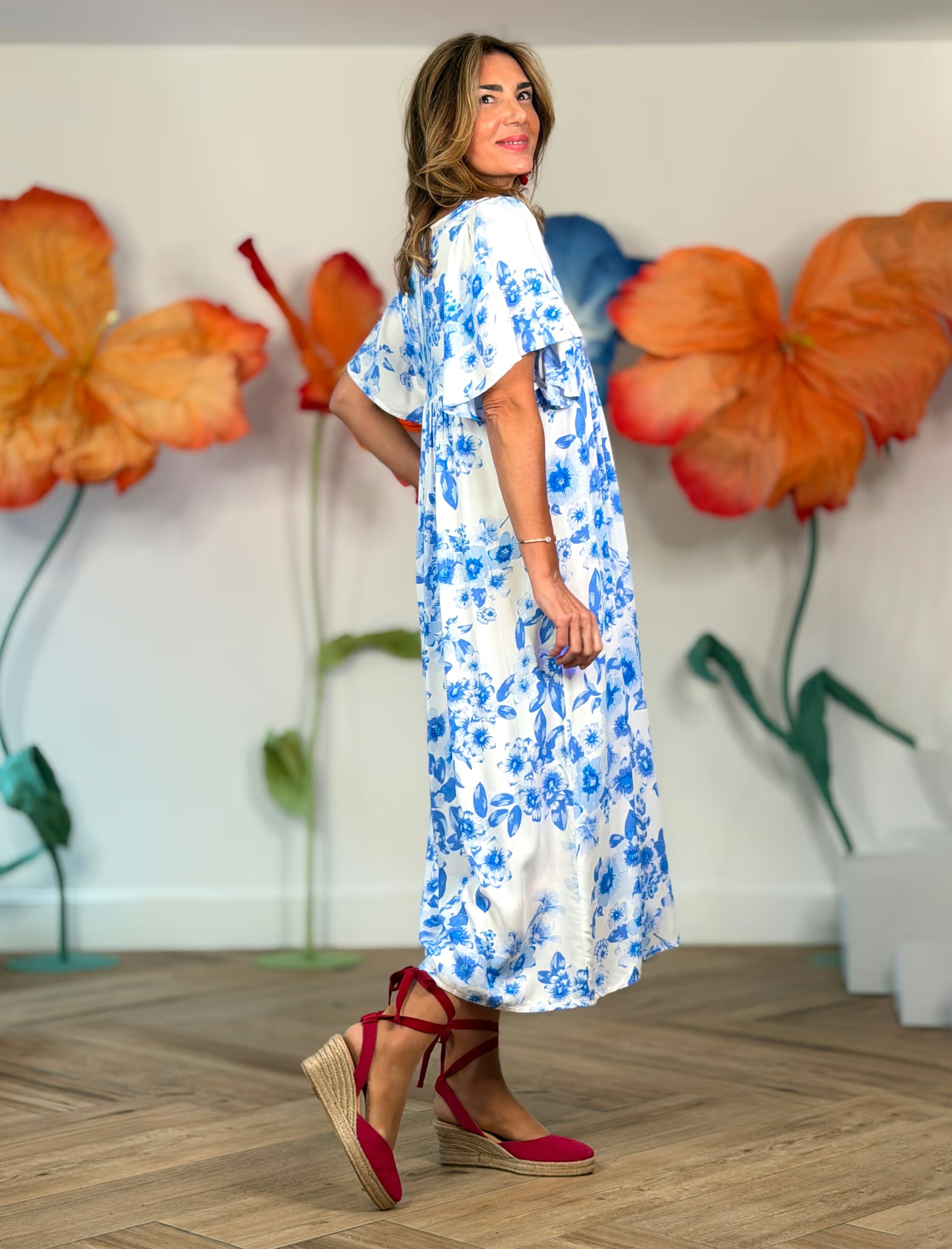 Kaftán floral bordado