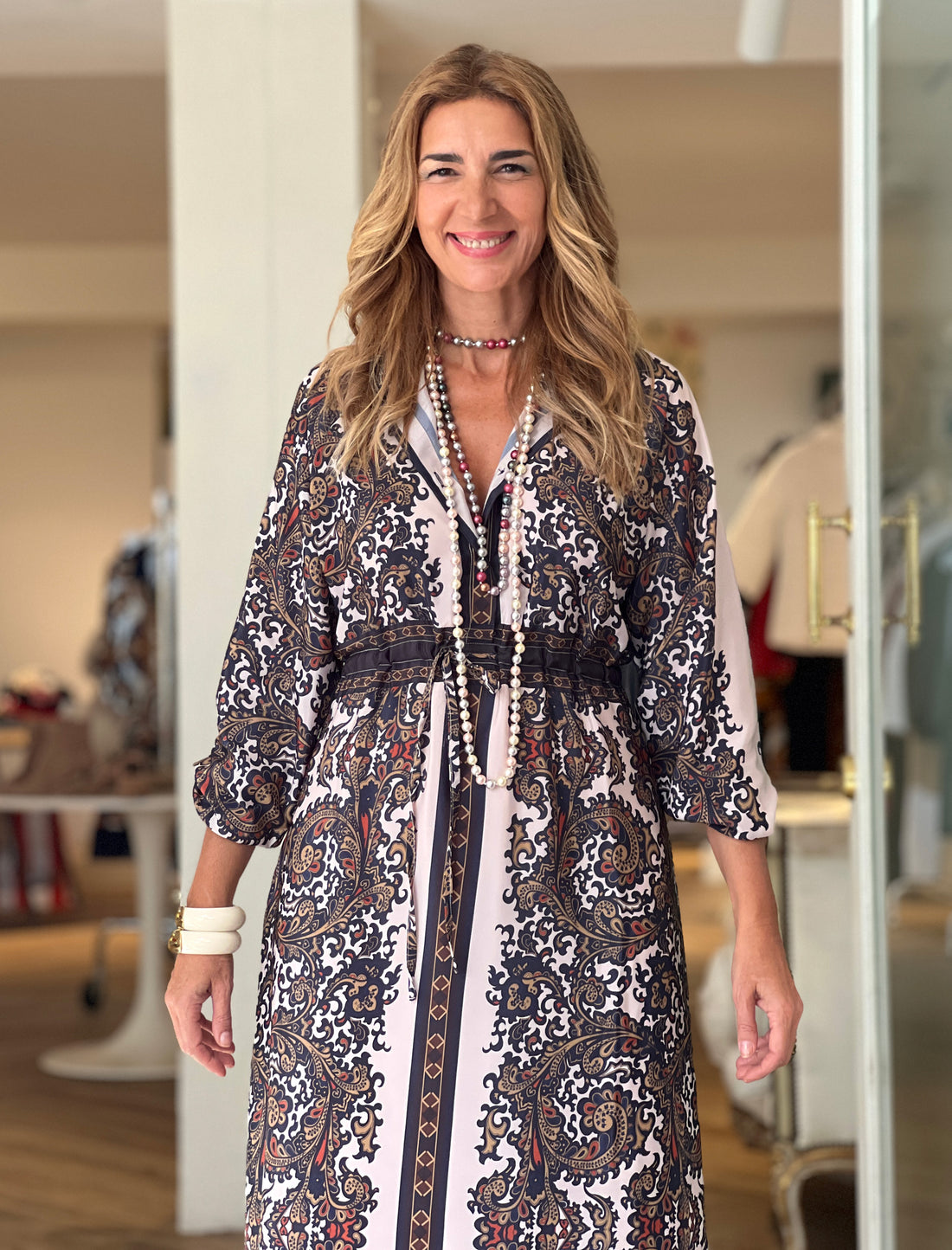 Collar de perlas fresa