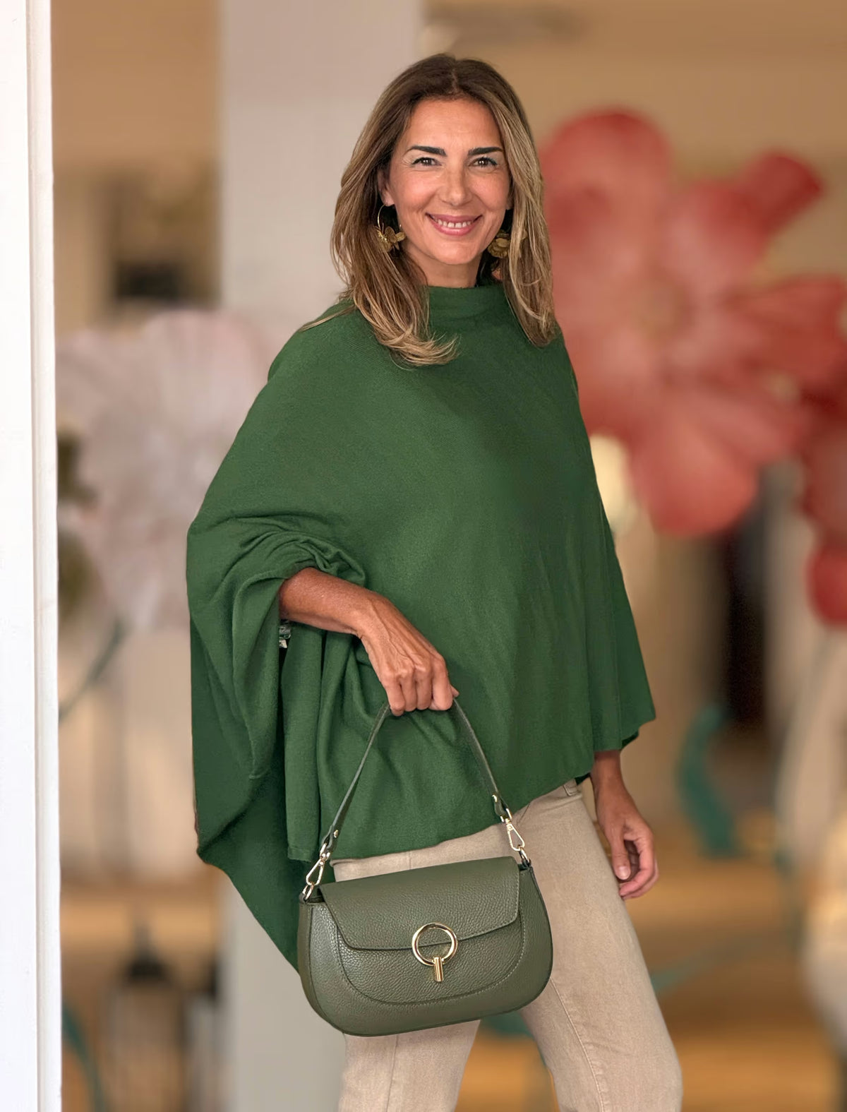 New green delicious chic cape