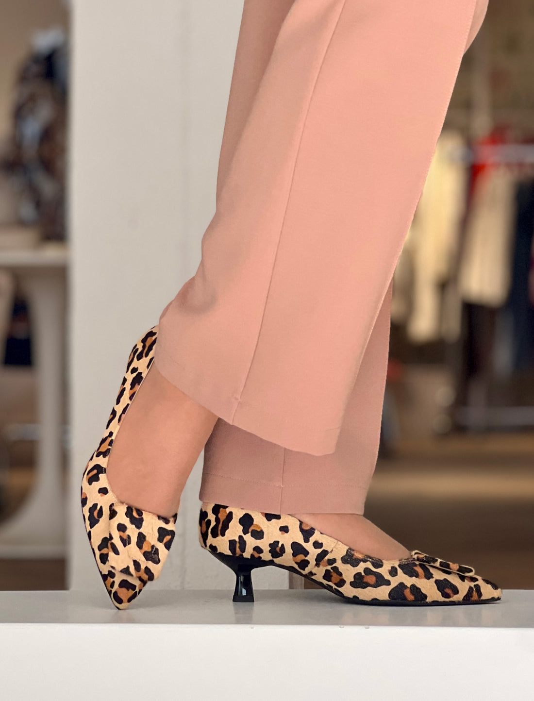 Stiletto chic animal print leo