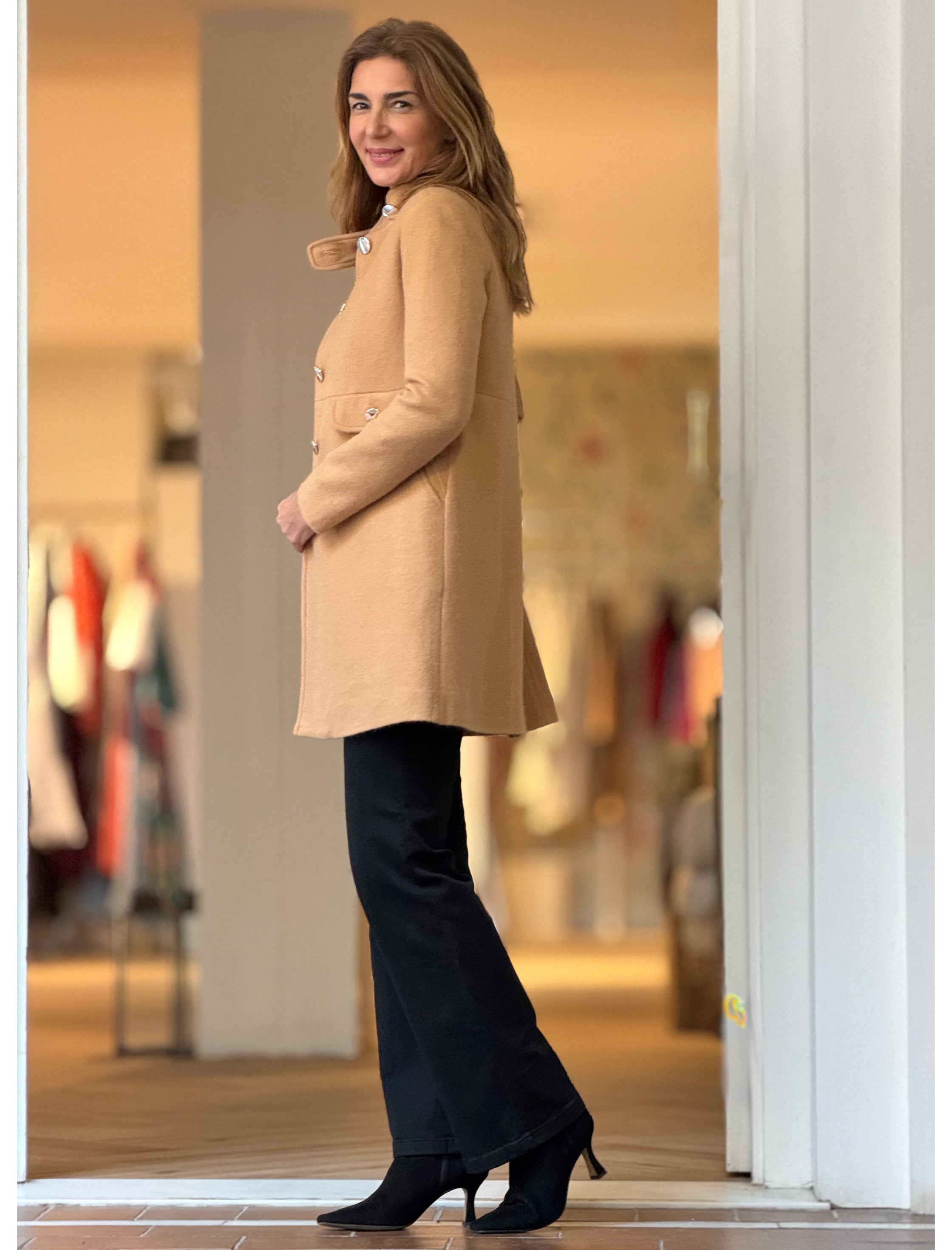 Abrigo ideal superfavorecedor camel