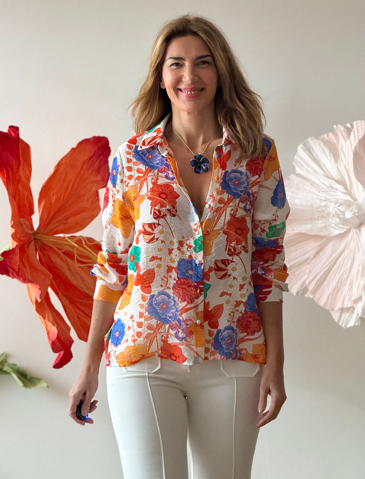 Camisa fluida floral jardín chic