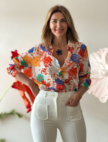 Camisa fluida floral jardín chic