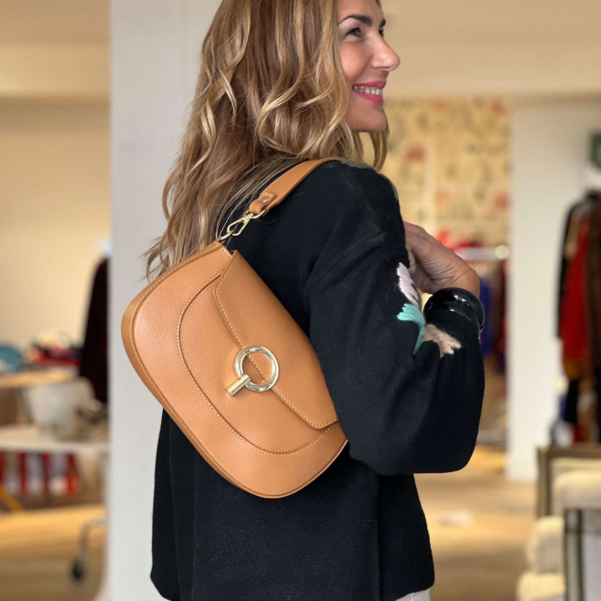 Bolso Nuria Carolina cuero claro
