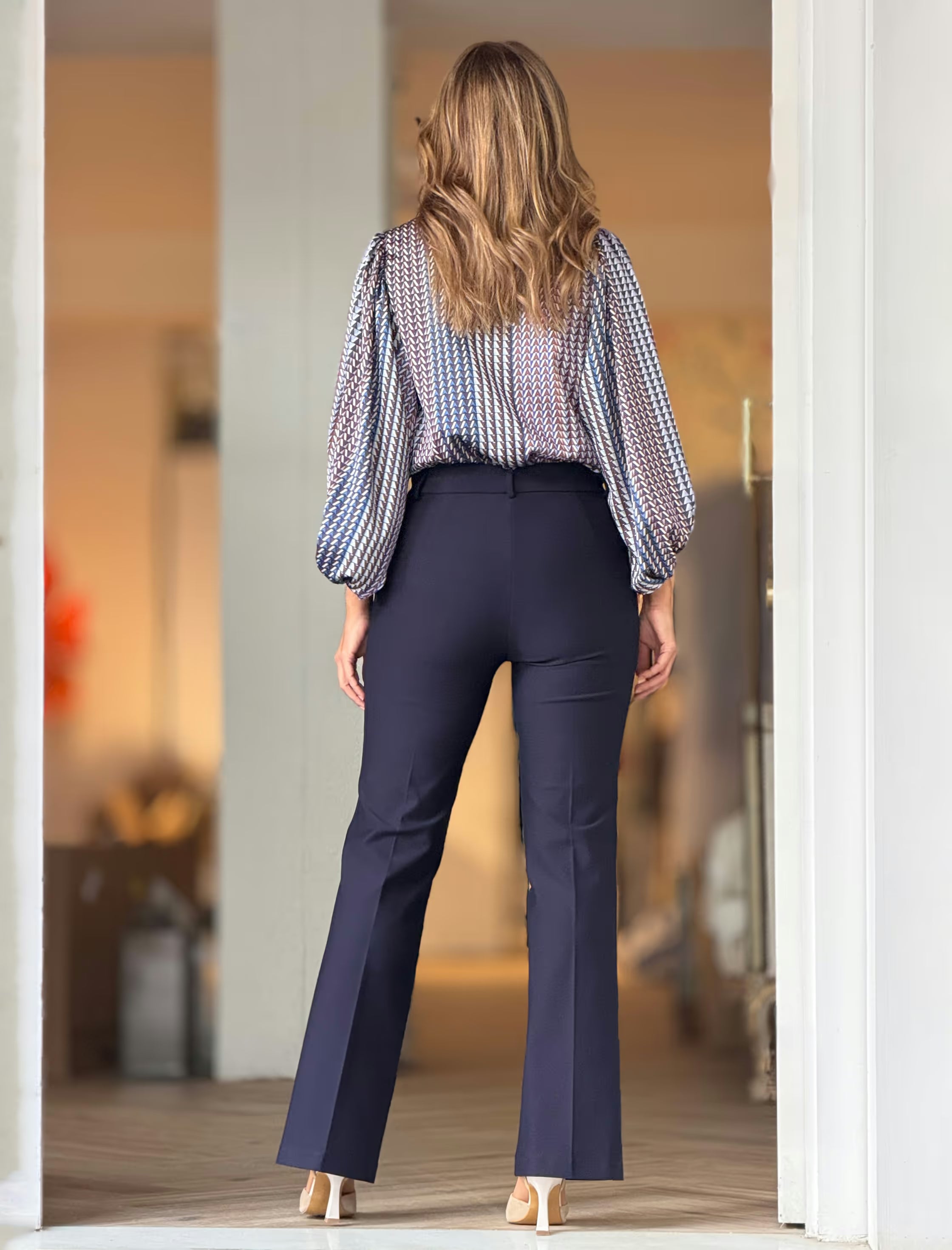 Pantalón Marino muy favorecedor elástico