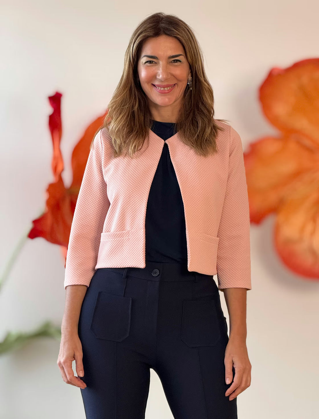 Chaqueta rosa corta piqué chic