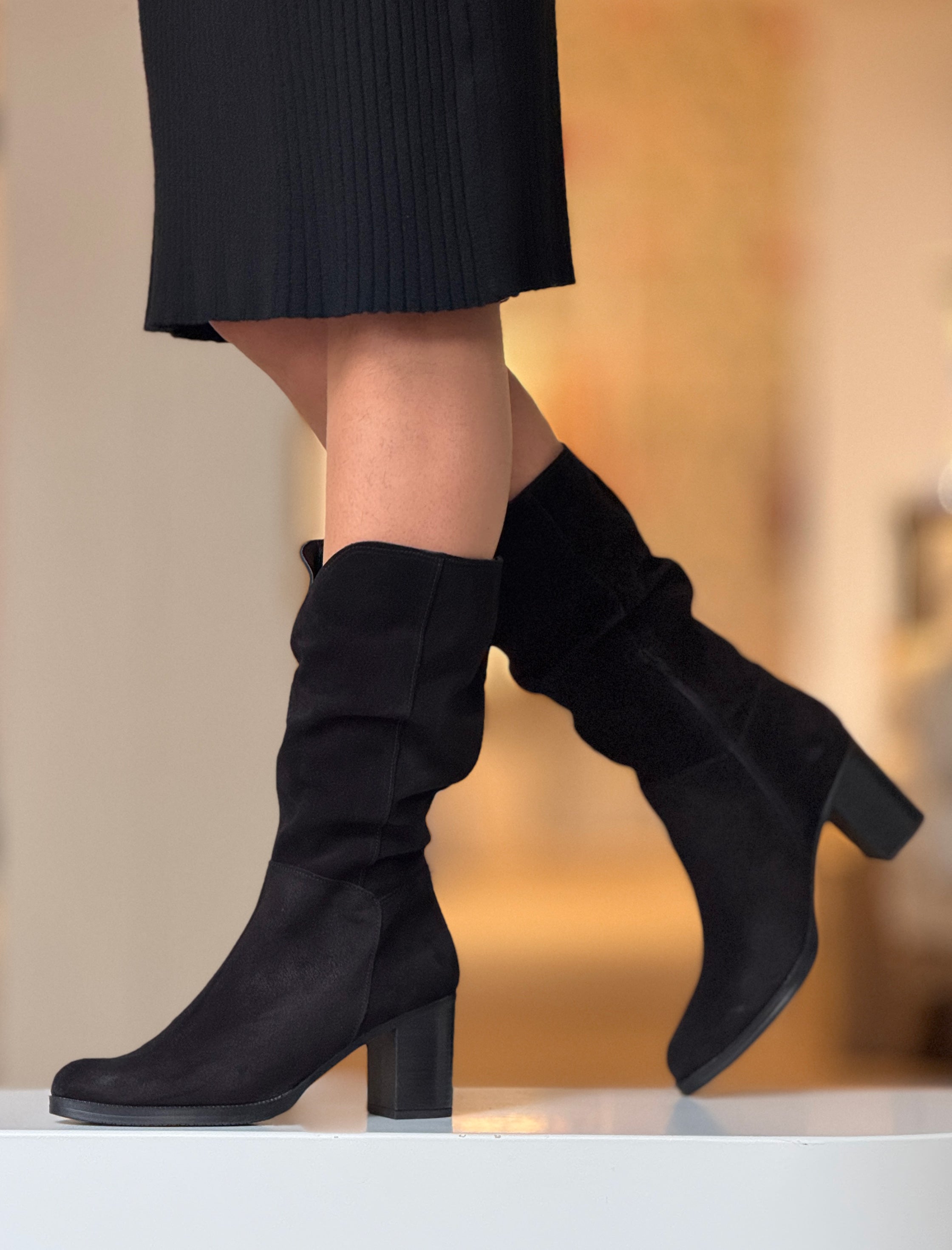 Bota chic Elle negro