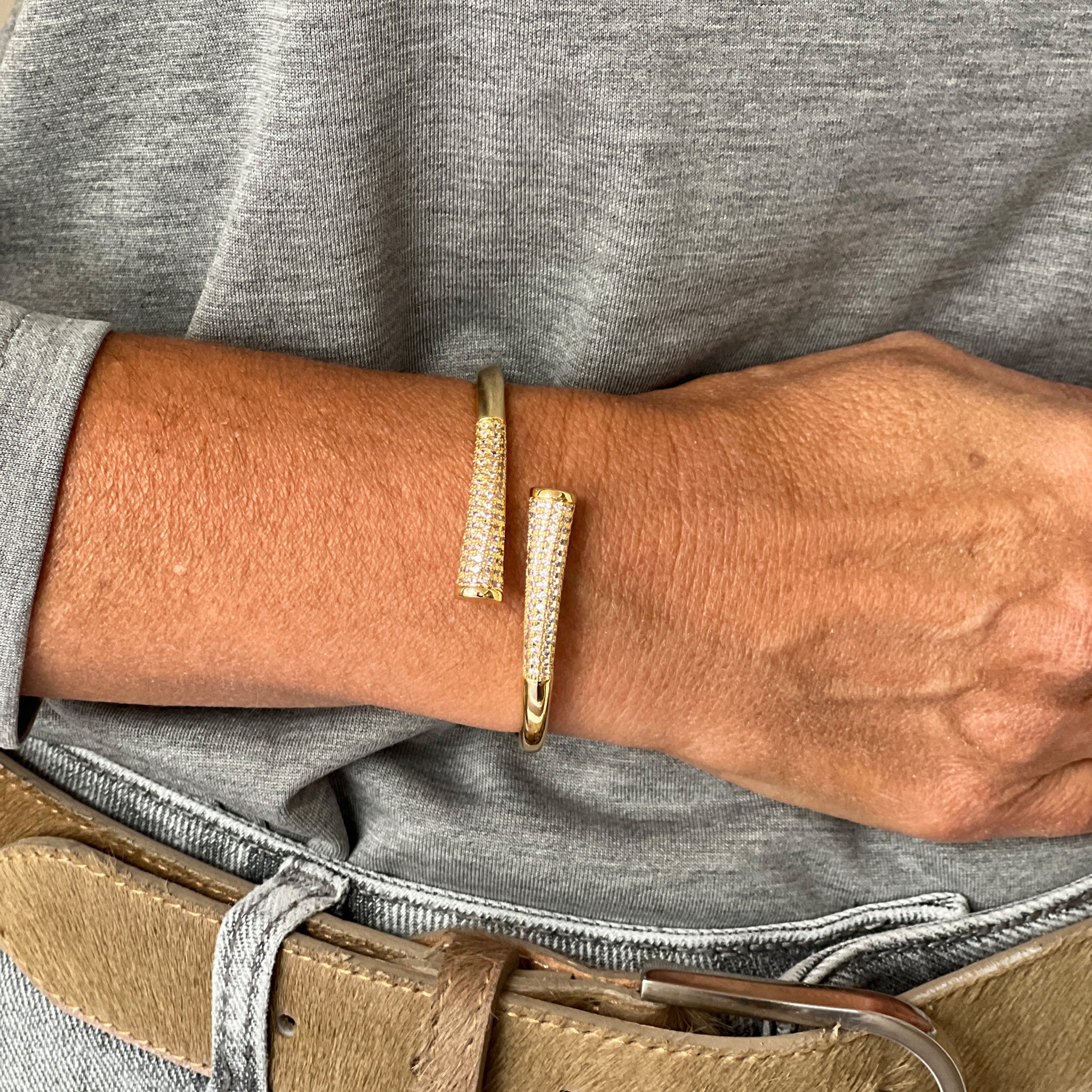 Brazalete circonitas