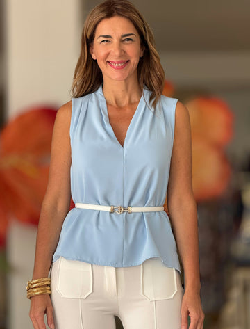 Light blue flowy blouse chic