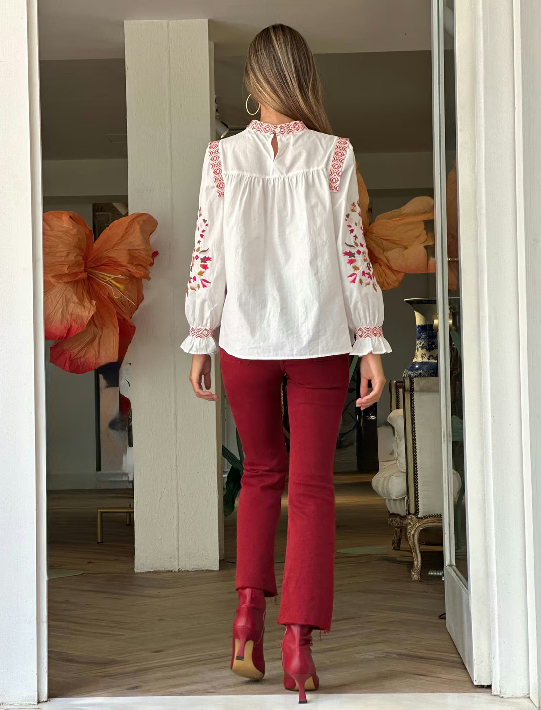 Blusa bordada flores Jimena