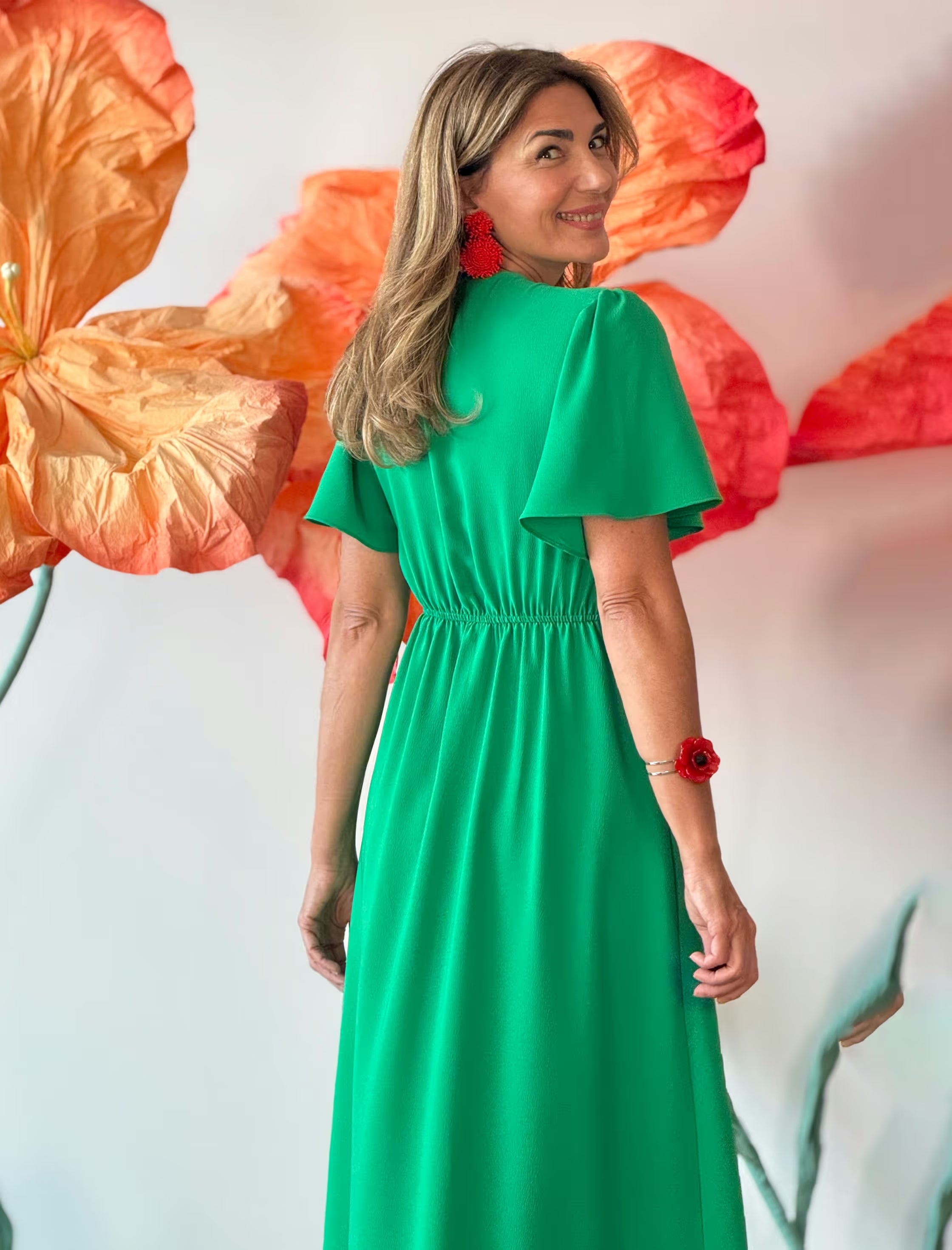 Vestido midi verde muy chic
