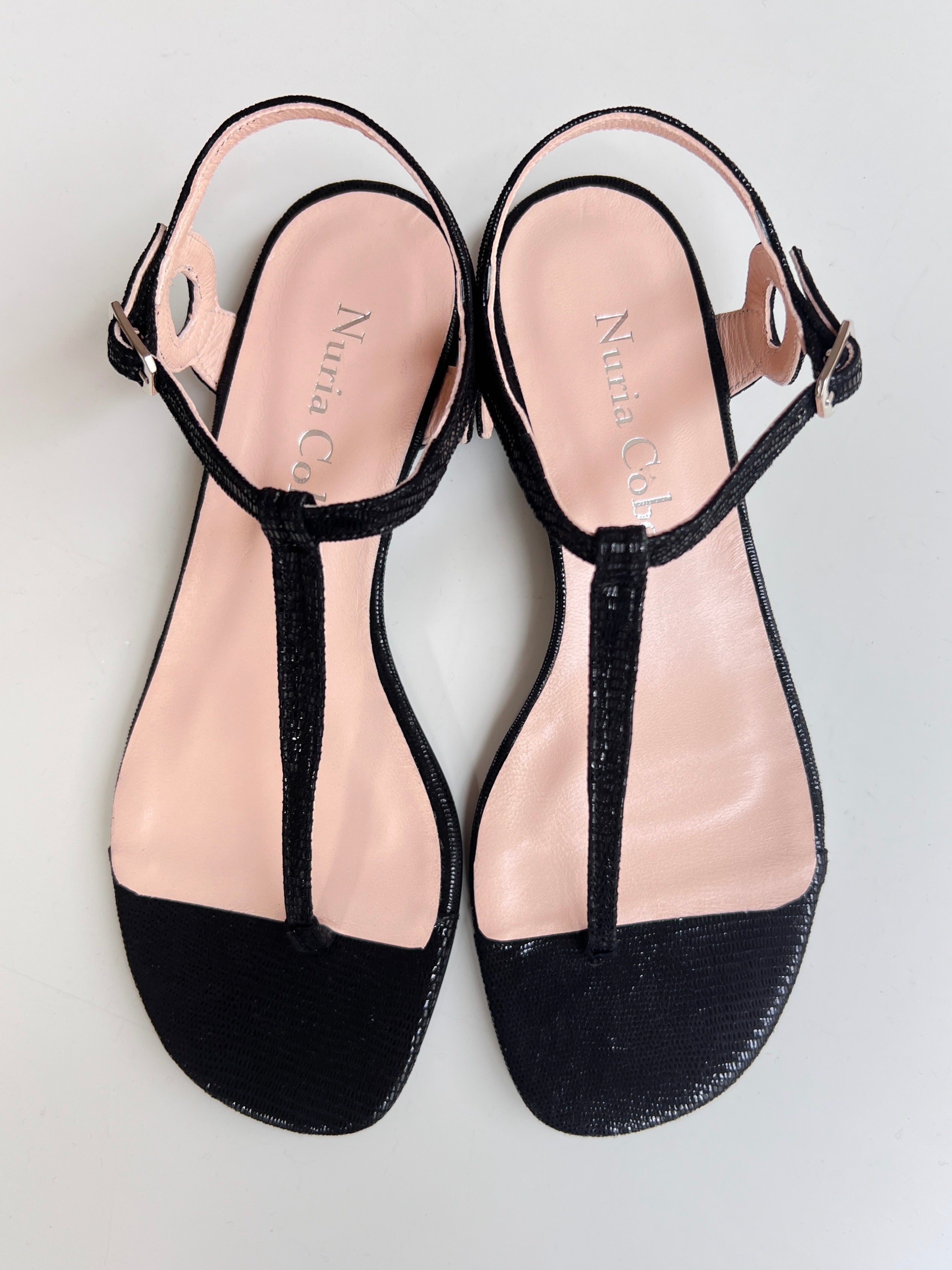 SANDALIA IMPRESCINDIBLE CHIC NEGRO