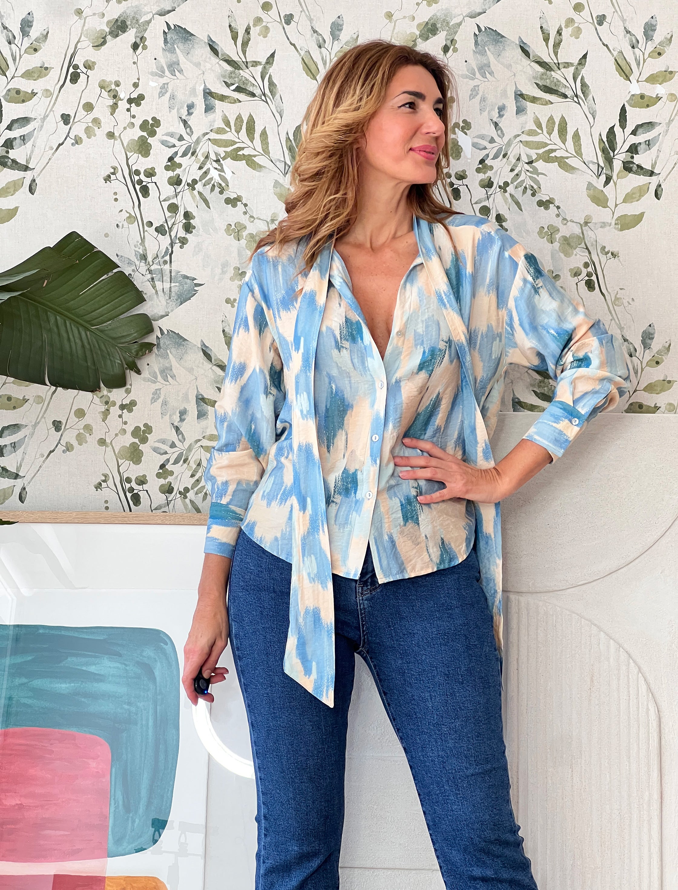 Camisa de viscosa Alejandra celeste