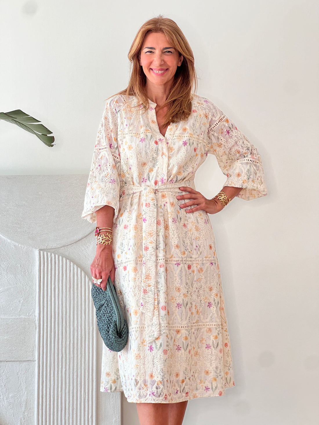 Vestido romántico bordado floreal
