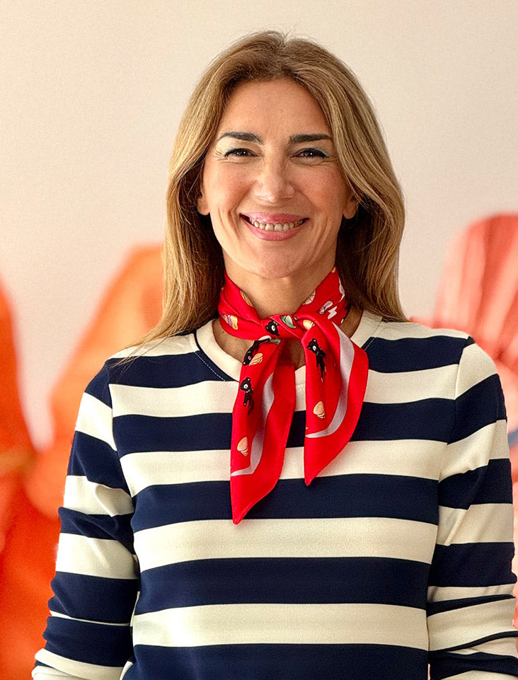 I love the silk scarf!!!