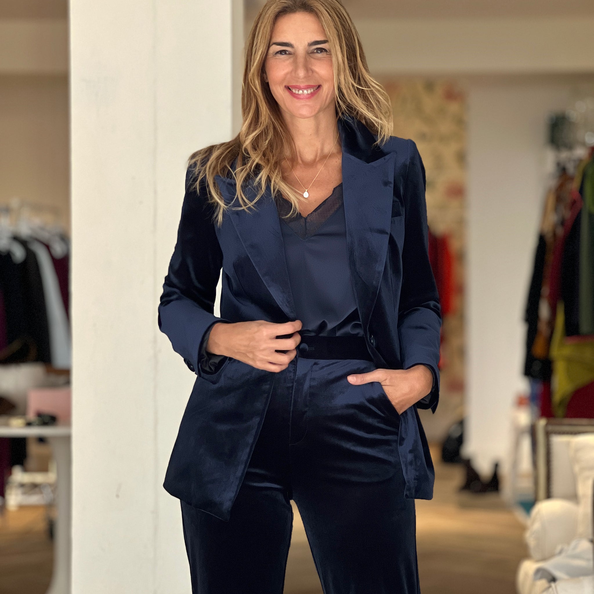 Chaqueta ideal de terciopelo azul