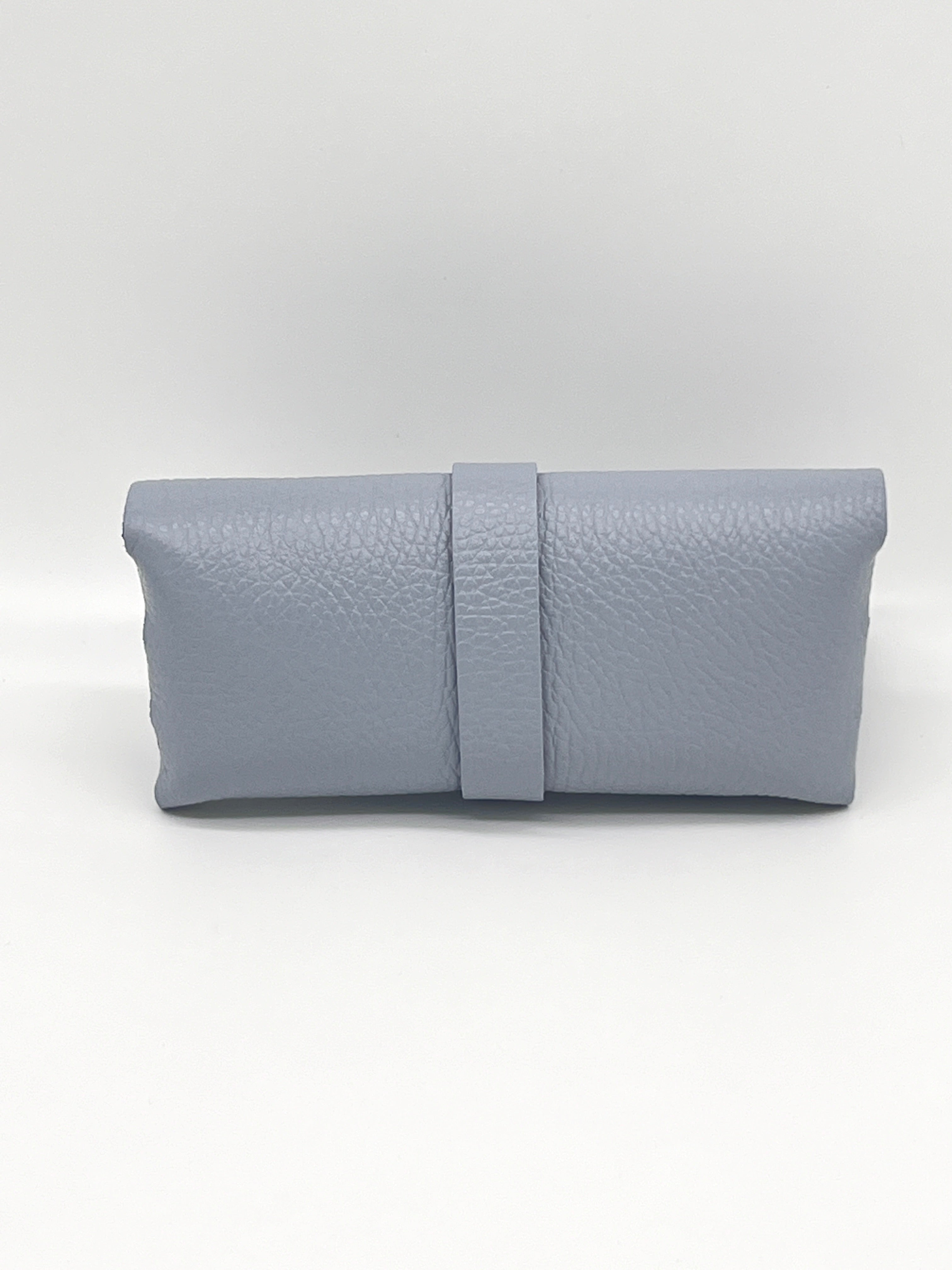 Funda de gafas de piel celeste