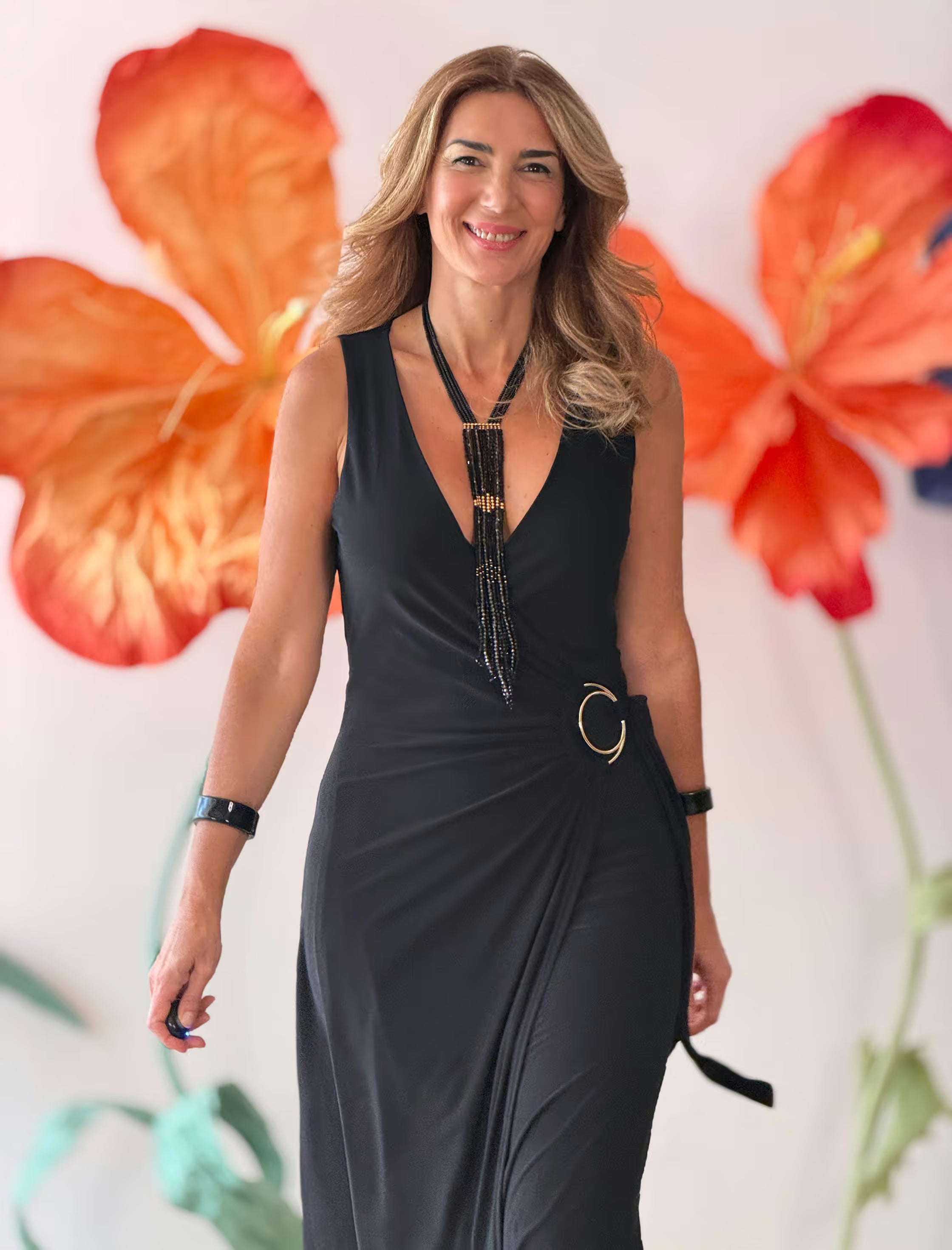 Vestido negro cruzado Aro chic