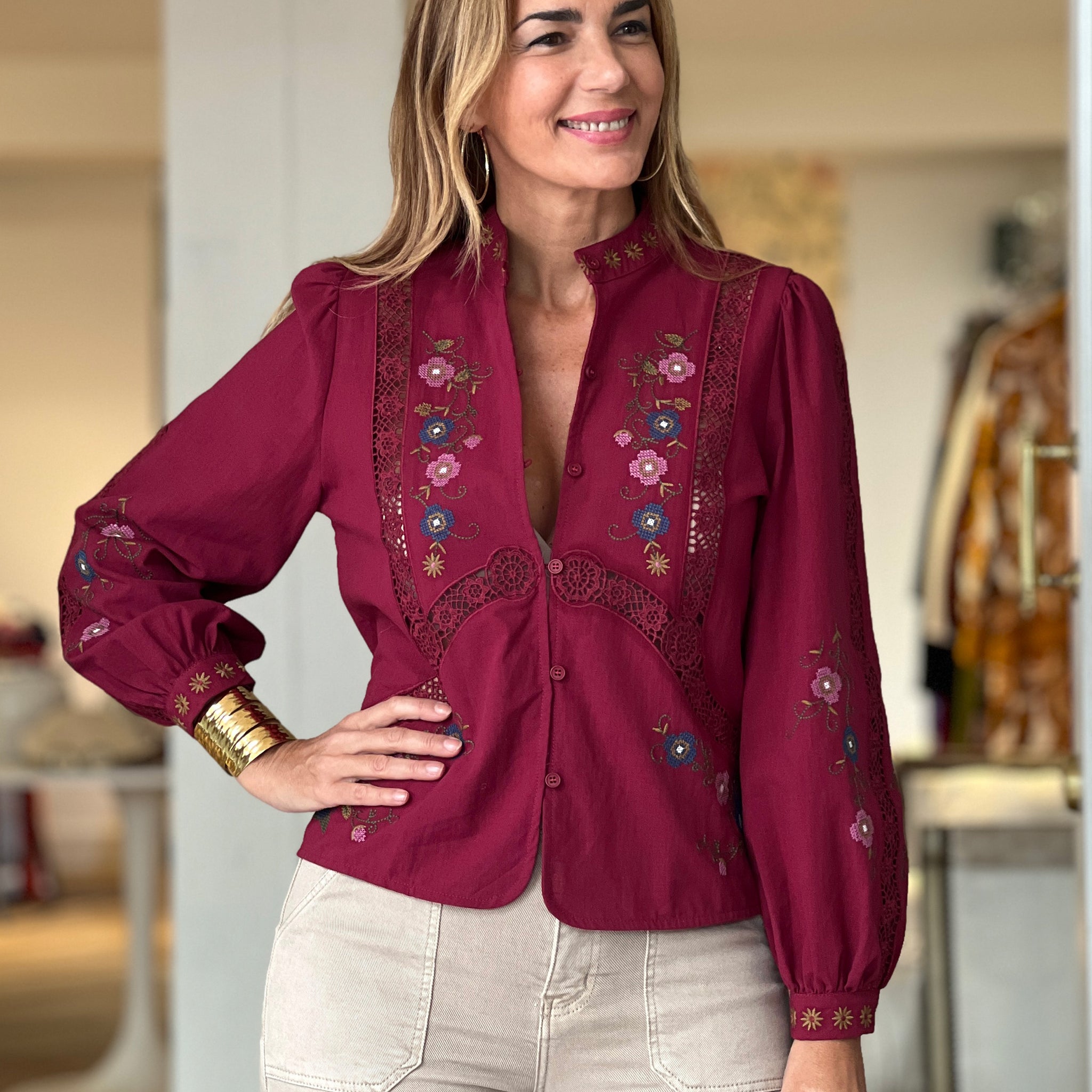 Camisa bordada mis flores