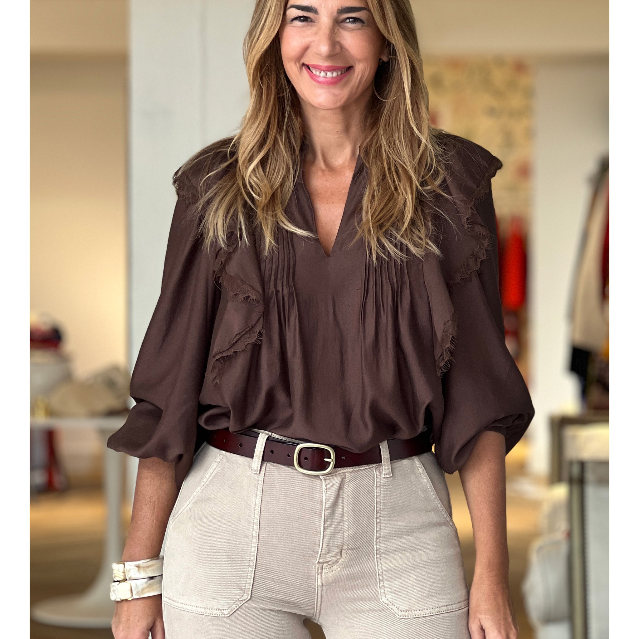 Blusa volantes chic