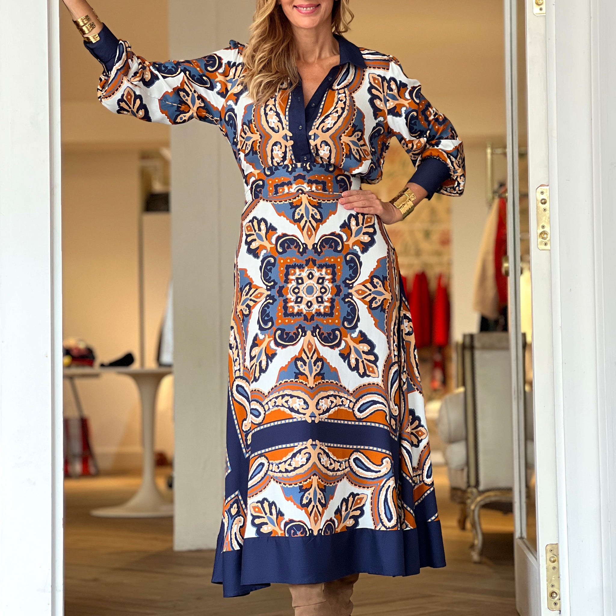 Total look de camisa y falda de viscosa Atalanta Carolina